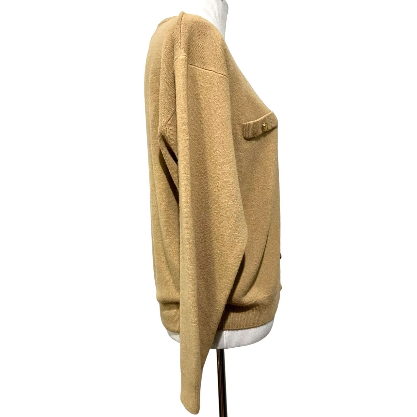 Vintage VINTAGE Milano Cardigan Sweater Tan Gold Tone Buttons Crew Neck XL Womens 90s Classic City Preppy Money Stylish Knits Sweater Size XL / US 12-14 / IT 48-50 - 6 Thumbnail