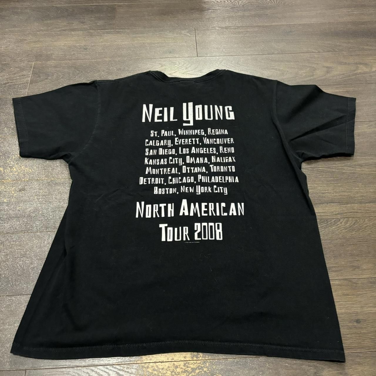 Anvil Vintage Neil Young North American Tour T Shirt 2008 M/L Size US L / EU 52-54 / 3 - 5 Thumbnail