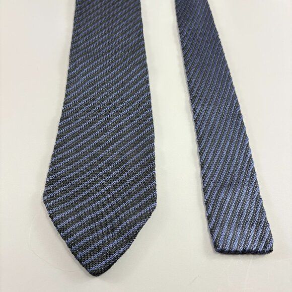 DAKS Daks Navy Blue / Black Striped Pointed Knit Men's Tie Size ONE SIZE - 1 Thumbnail