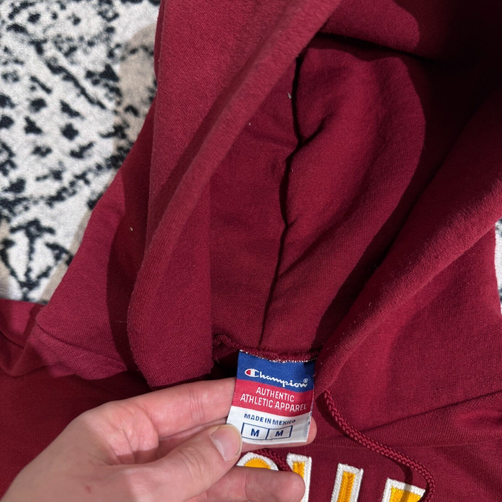 Champion × Vintage Champion Burgundy Cotton Hodie Size M Coe College University Size US M / EU 48-50 / 2 - 7 Thumbnail