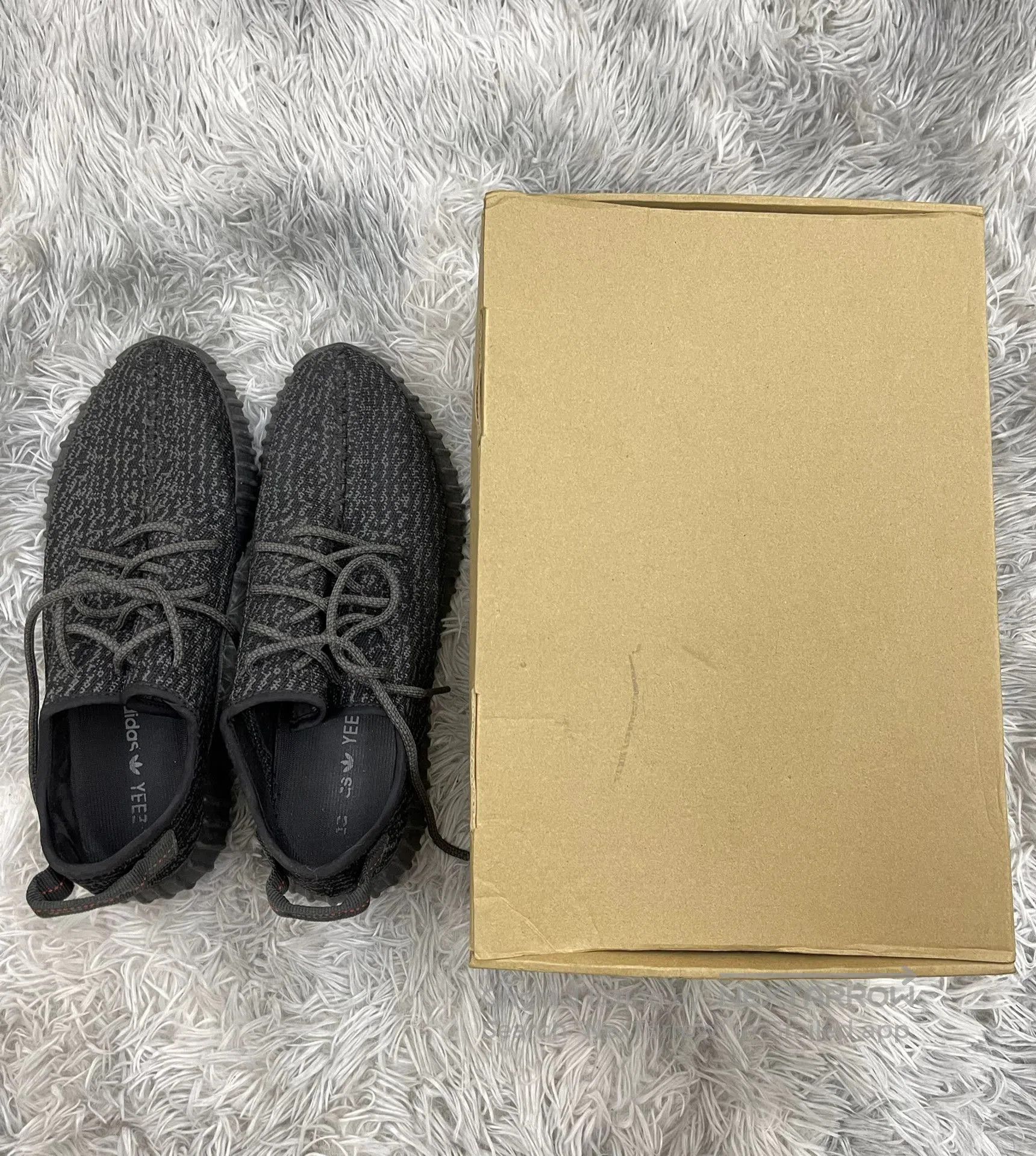 Yeezy Yeezy 350 Adidas OG 2015. Size US 12 / EU 45 - 1 Thumbnail