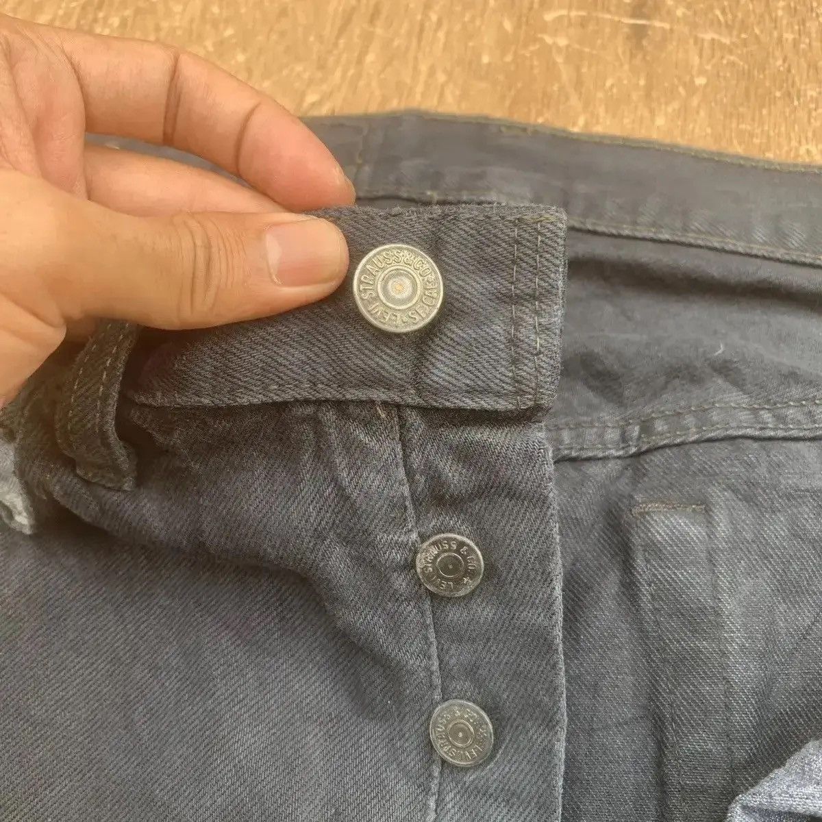 Levi's 🔥 1980’s VINTAGE LEVI’S JEANS SUPER BLACK LEVIS DENIM PANTS Size US 28 / EU 44 - 6 Thumbnail