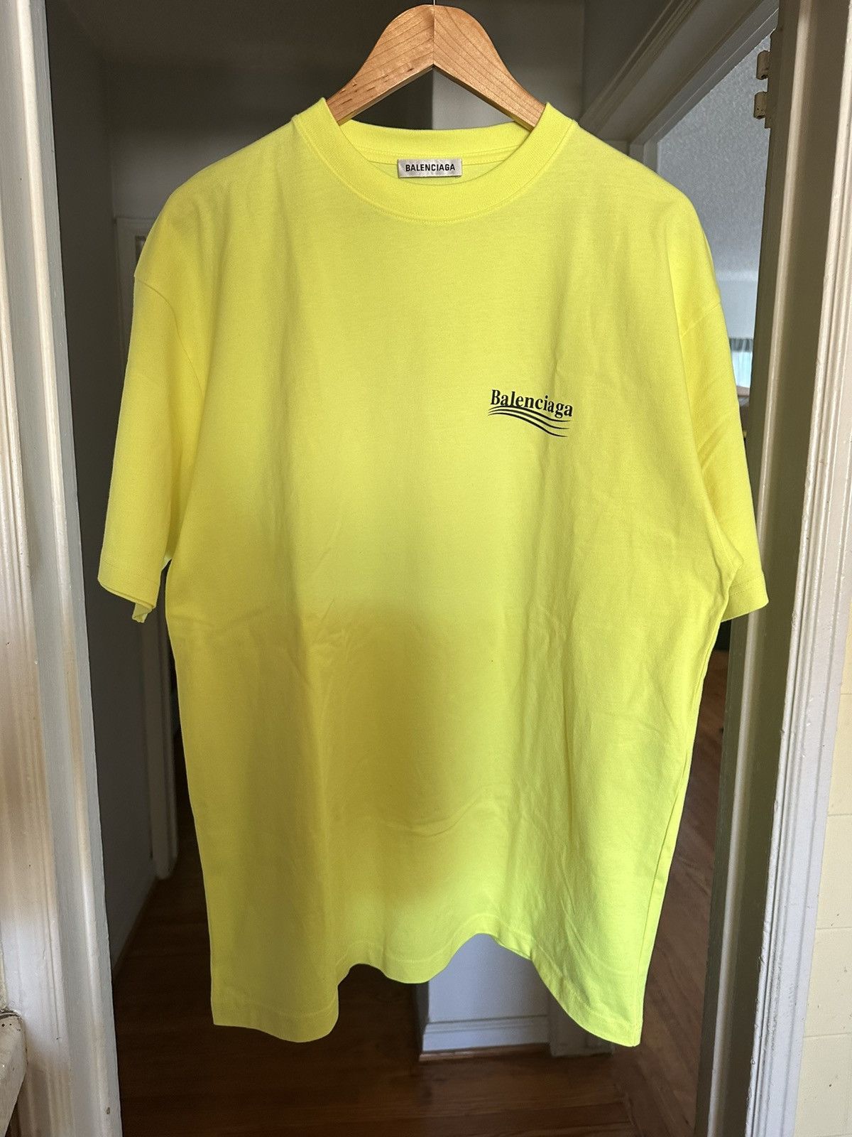 Balenciaga Balenciaga Campaign Tee Size US S / EU 44-46 / 1 - 1 Thumbnail