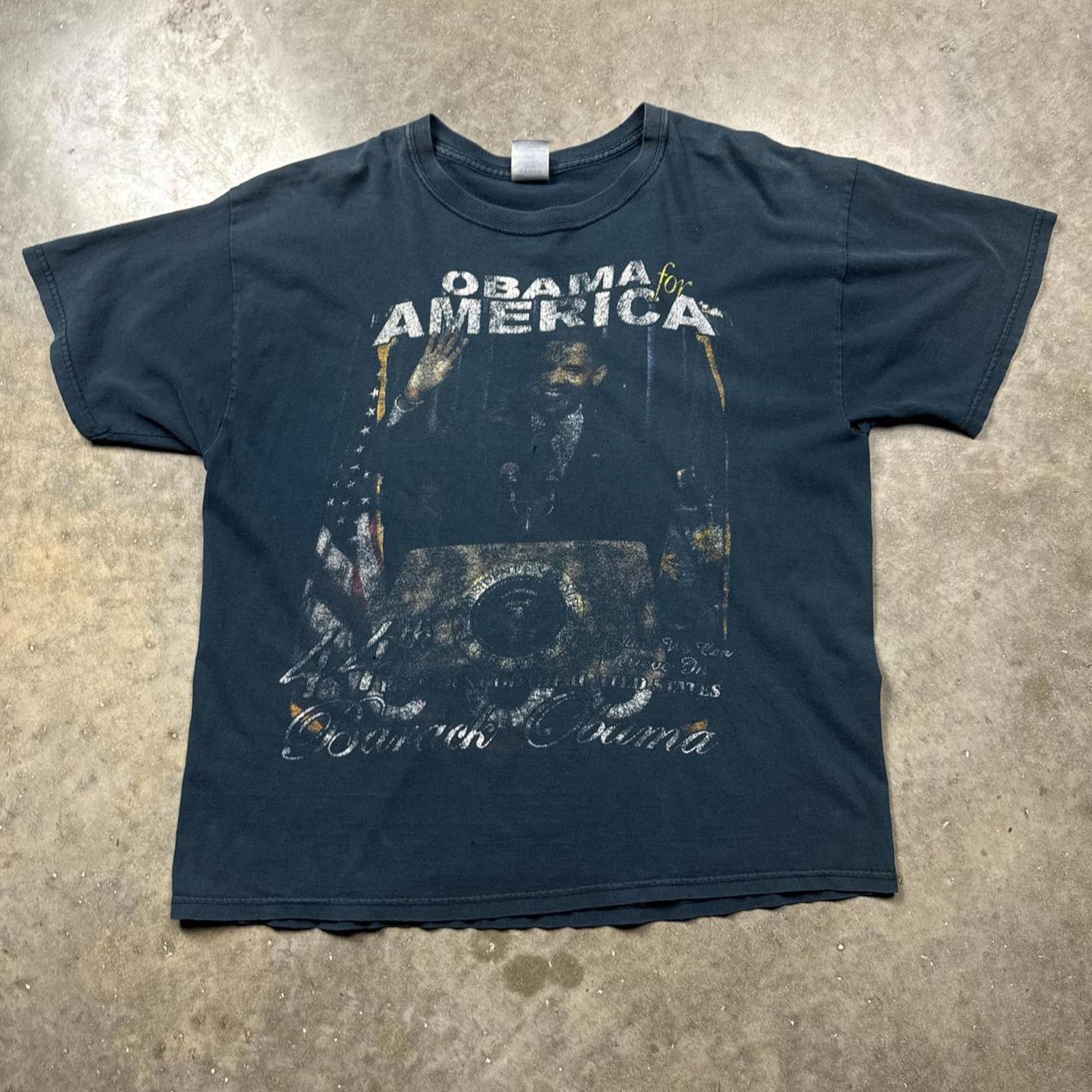 Gildan Obama Rap Style Faded 2008 Obama for President Y2k T-Shirt Size US XL / EU 56 / 4 - 1 Thumbnail