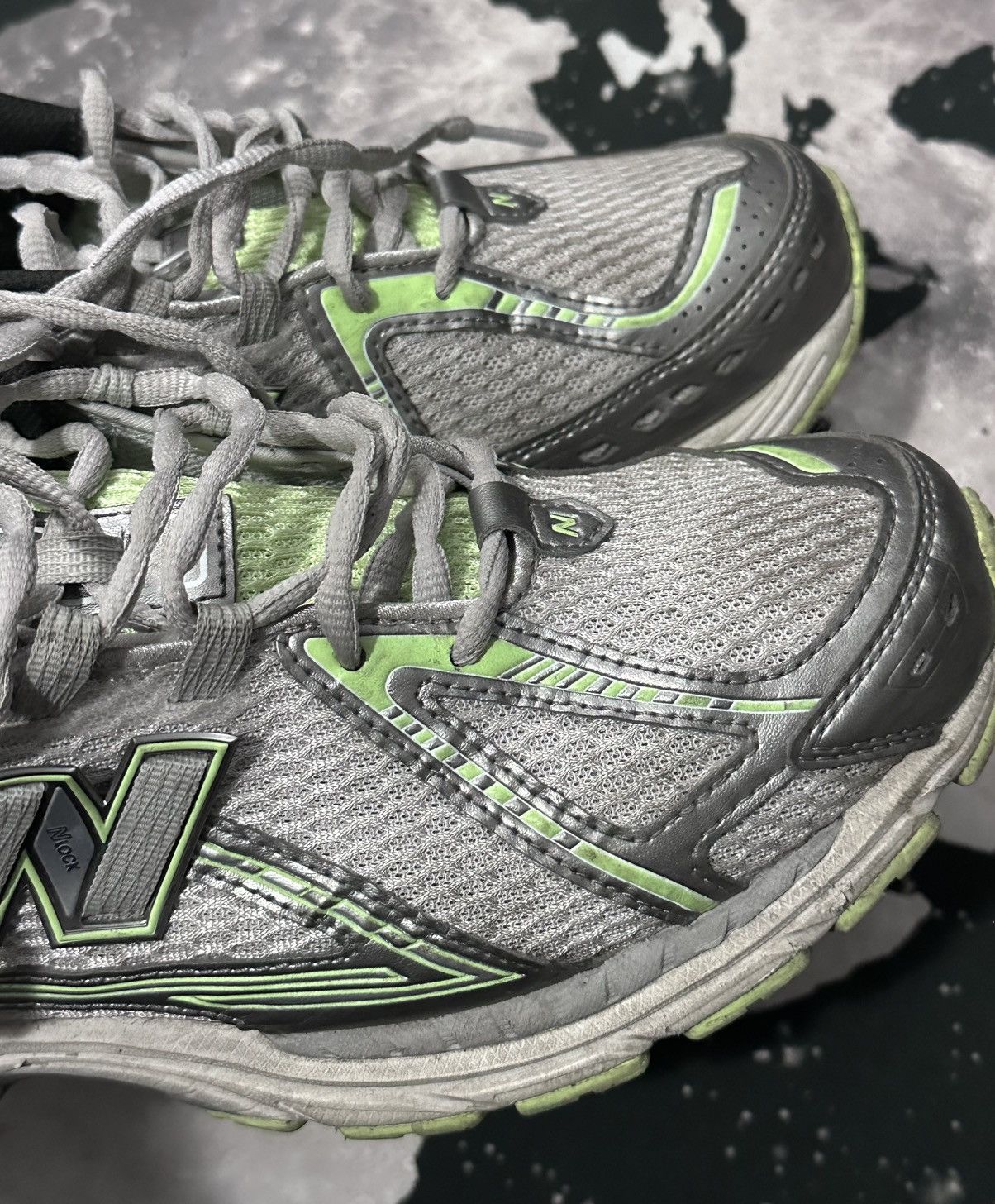 New Balance New Balance 1906R Metallic Mint Flash Sneakers Size US 10 / EU 43 - 6 Thumbnail