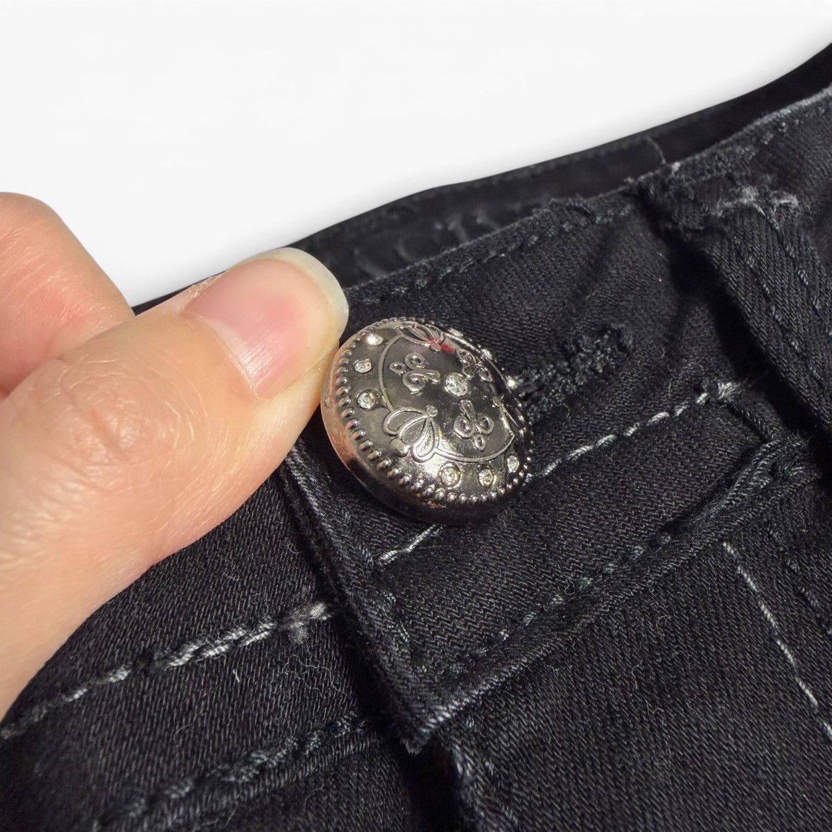 Other Western Grunge Black Mid Rise Bootcut Rhinestone Denim Jeans Size 25" / US 0 / IT 36 - 9 Thumbnail