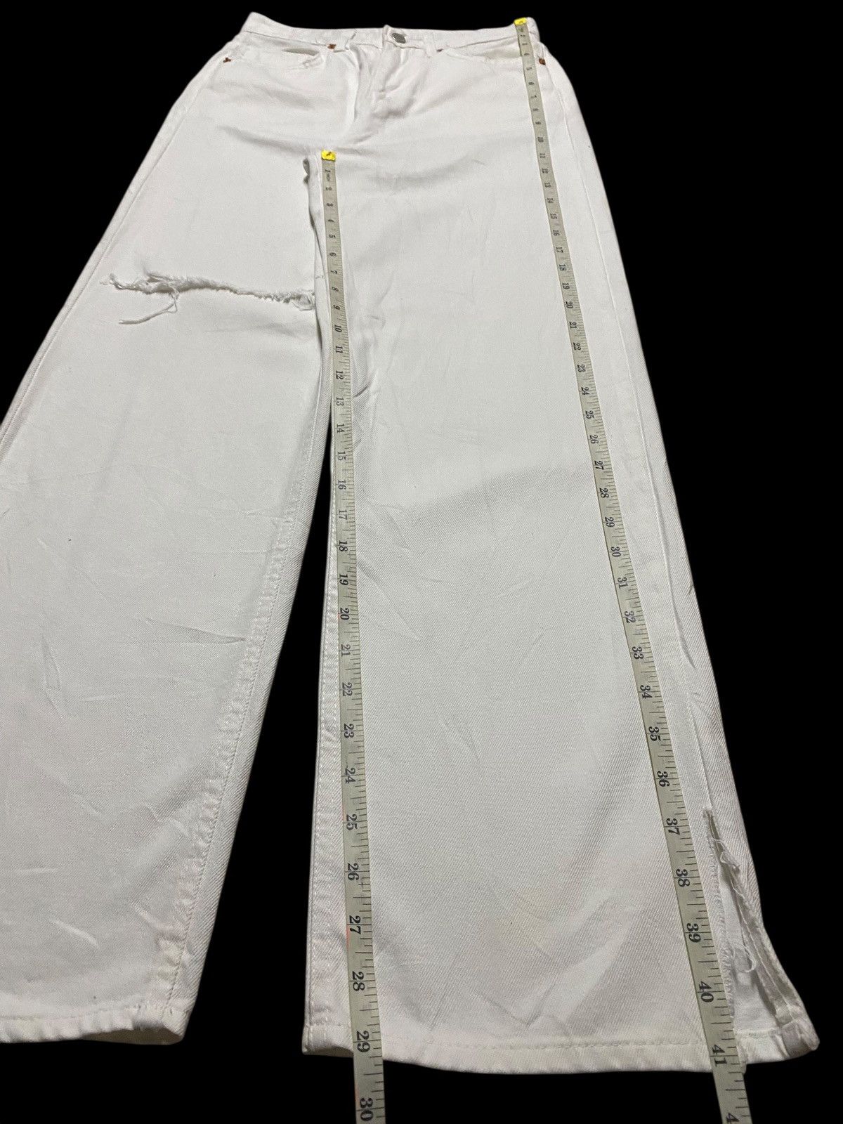 Japanese Brand Vintage Japanese Brand Royal Cheese Distressed Baggy Jeans Size US 26 / EU 42 - 13 Thumbnail