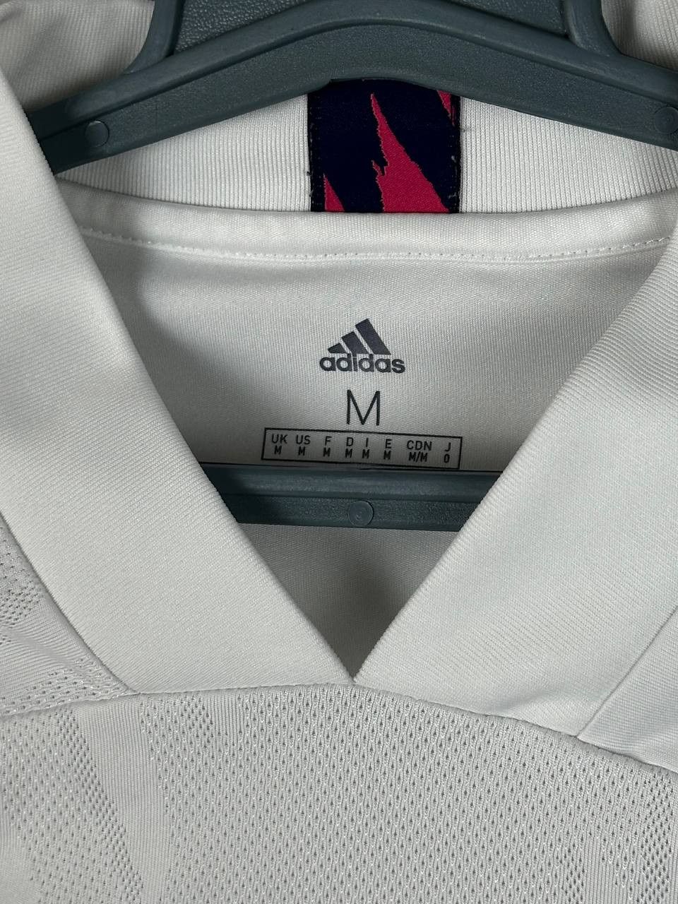 Adidas Real Madrid 2020-21 Adidas Football Jersey Size M Size US M / EU 48-50 / 2 - 7 Thumbnail