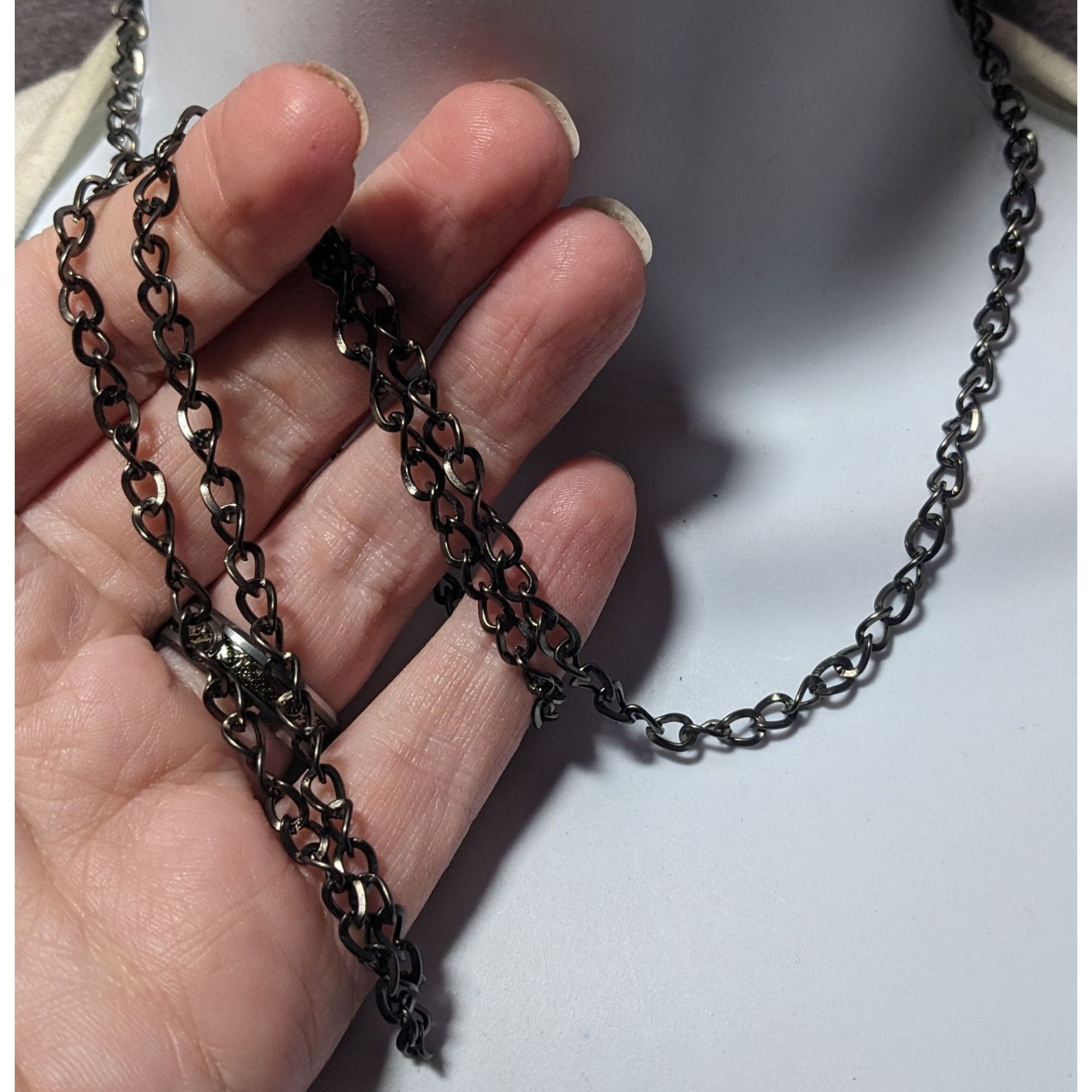 Other Simple Silver Gunmetal Tone Chain Necklace Size ONE SIZE - 2 Thumbnail