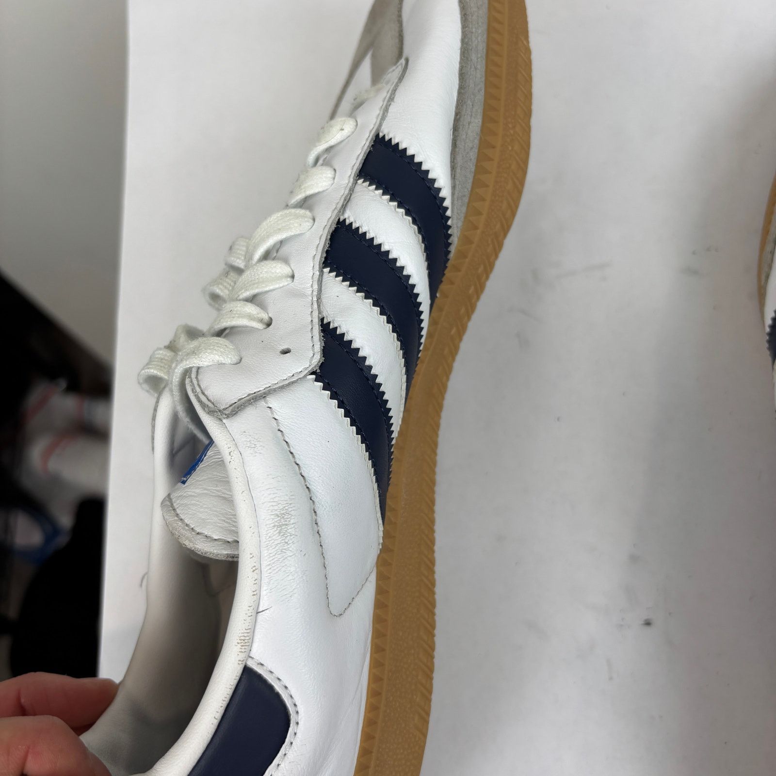 Adidas Adidas Samba Classic White Sneakers Shoes Men's 10 Size US 10 / EU 43 - 13 Thumbnail