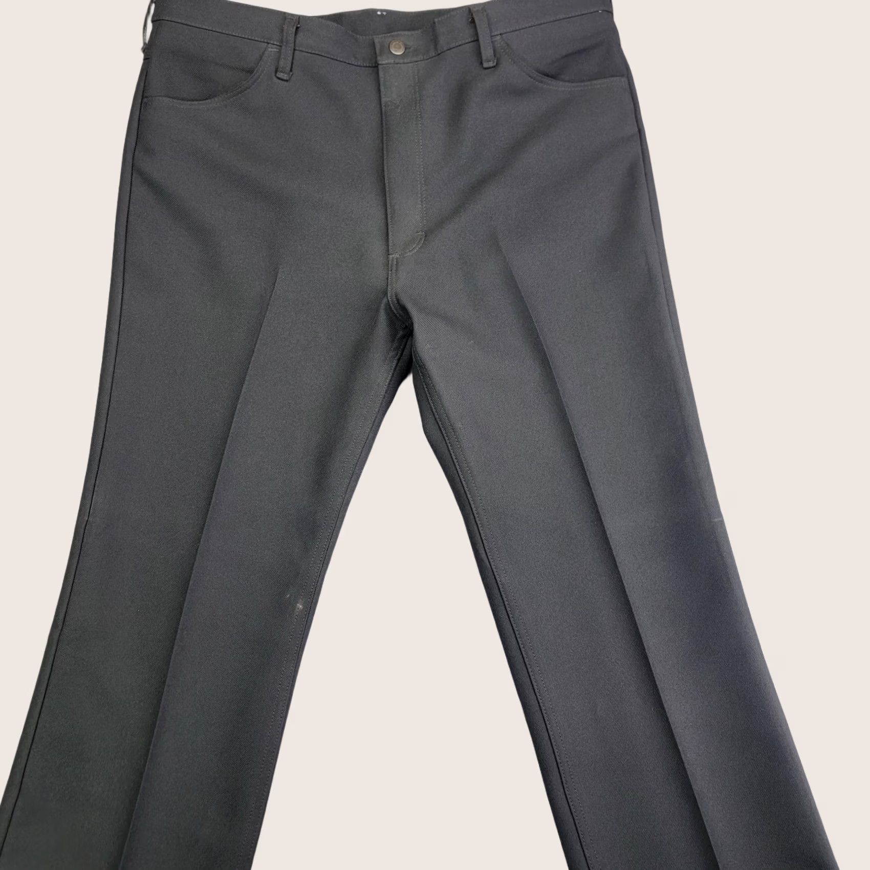 Wrangler VINTAGE Wrangler Jeans Mens W44 L30 Black Wrancher Trousers 82BK Polyester Denim Jeans 90s Mens Size US 44 / EU 60 - 1 Thumbnail
