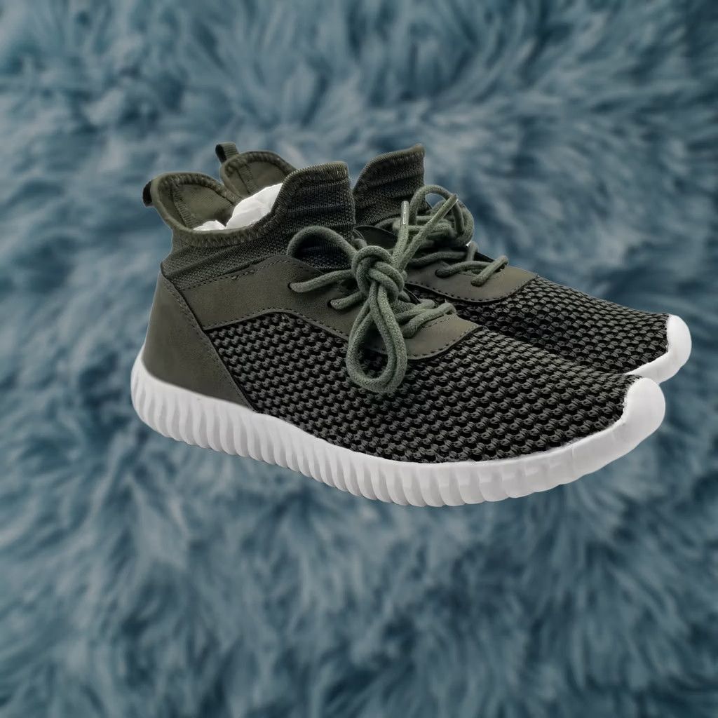 Vintage Dirty Laundry Harlen Fabric Hight Top Olive 6.5 Womens Shoes Running Cross Training Medium (B, M) Sneakers Size M / US 6-8 / IT 42-44 - 1 Thumbnail