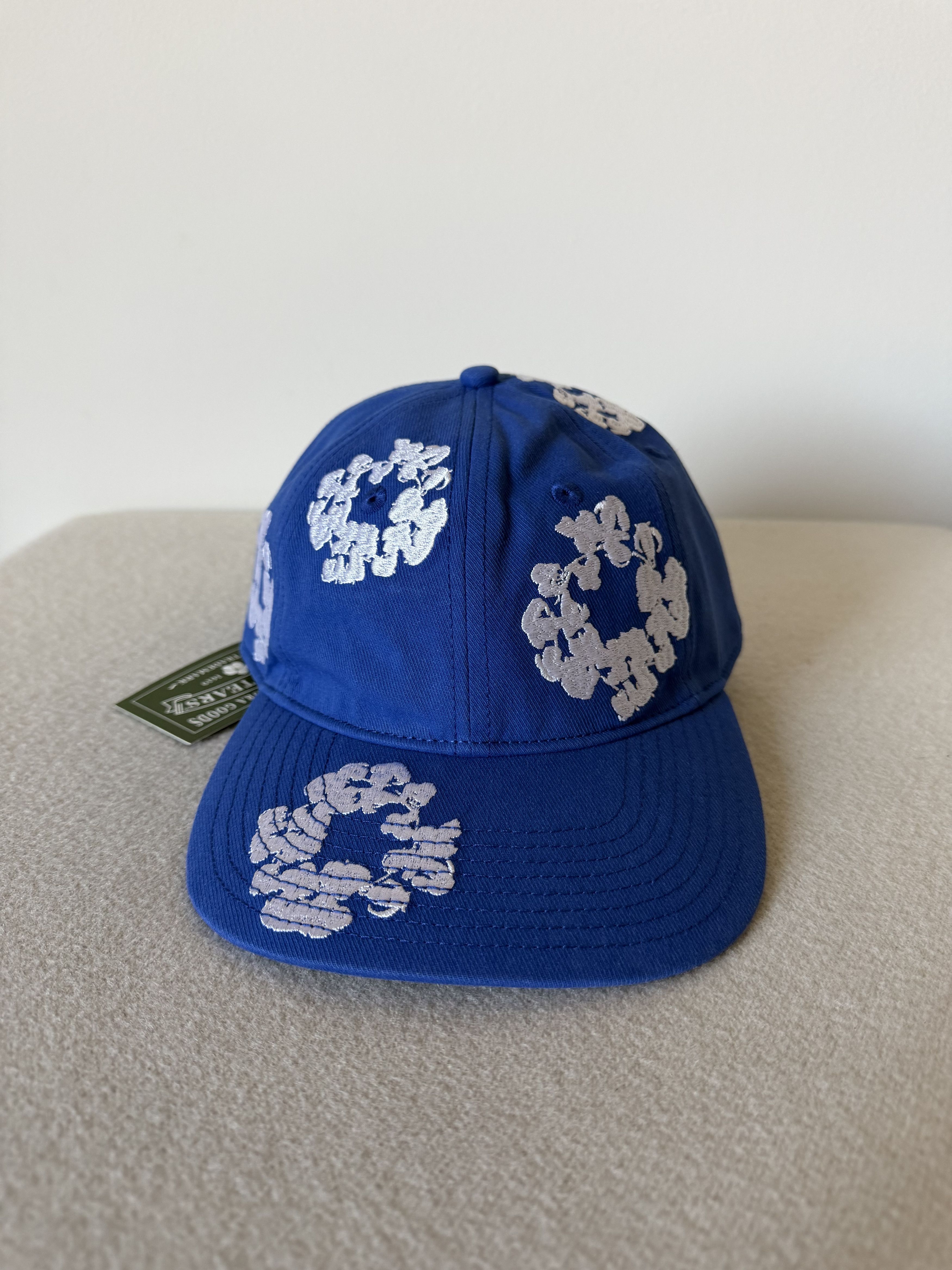 DENIM TEARS Denim Tears Cotton Wreath Hat in Blue Size ONE SIZE - 1 Thumbnail