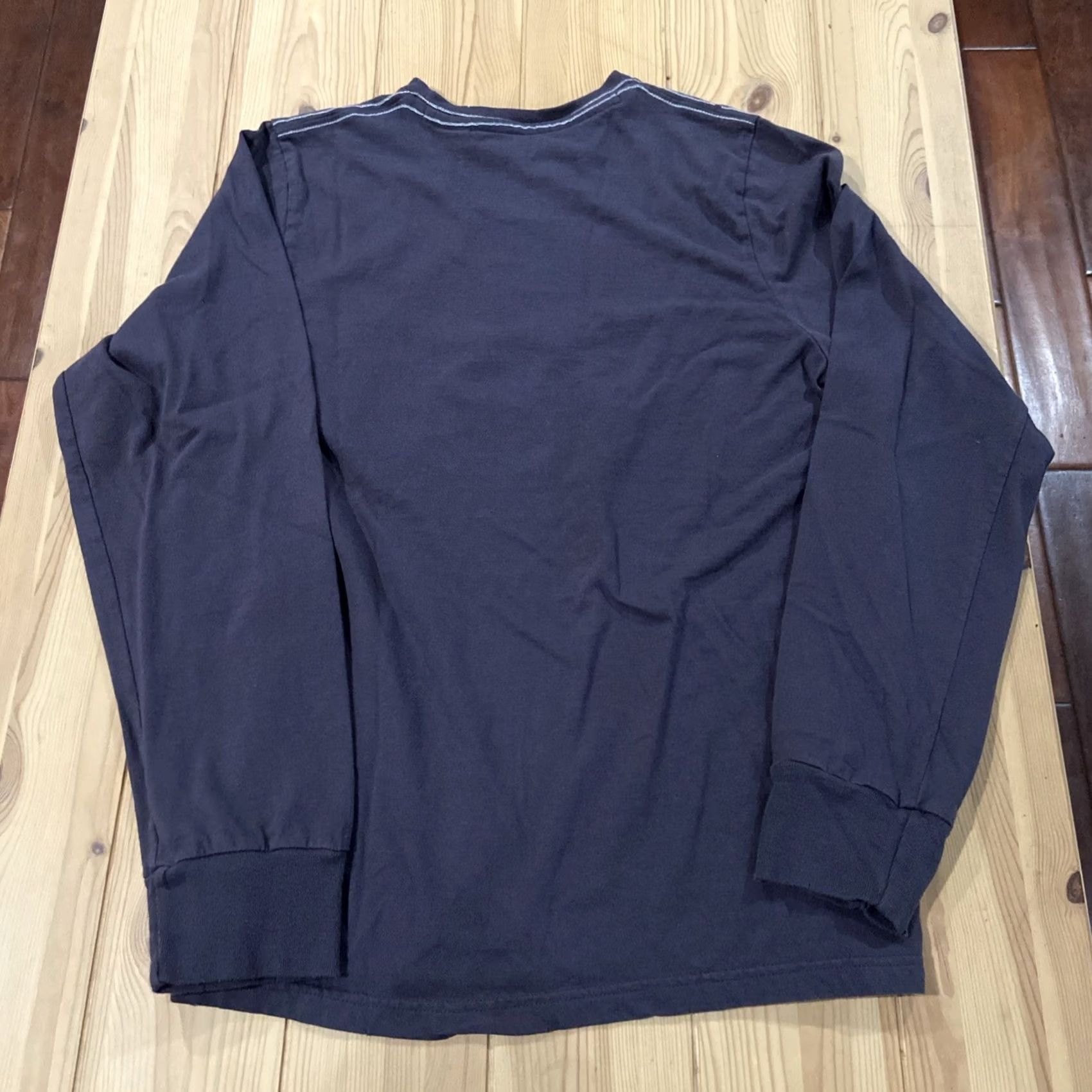 Vintage Throwdown T-Shirt Long Sleeve || Gray Cotton Thermal Crew Neck Shirt Men M - Y2K Red Snap Grunge Lion Crosses Military 80s 90s Brand: Throwdown Size US M / EU 48-50 / 2 - 6 Thumbnail