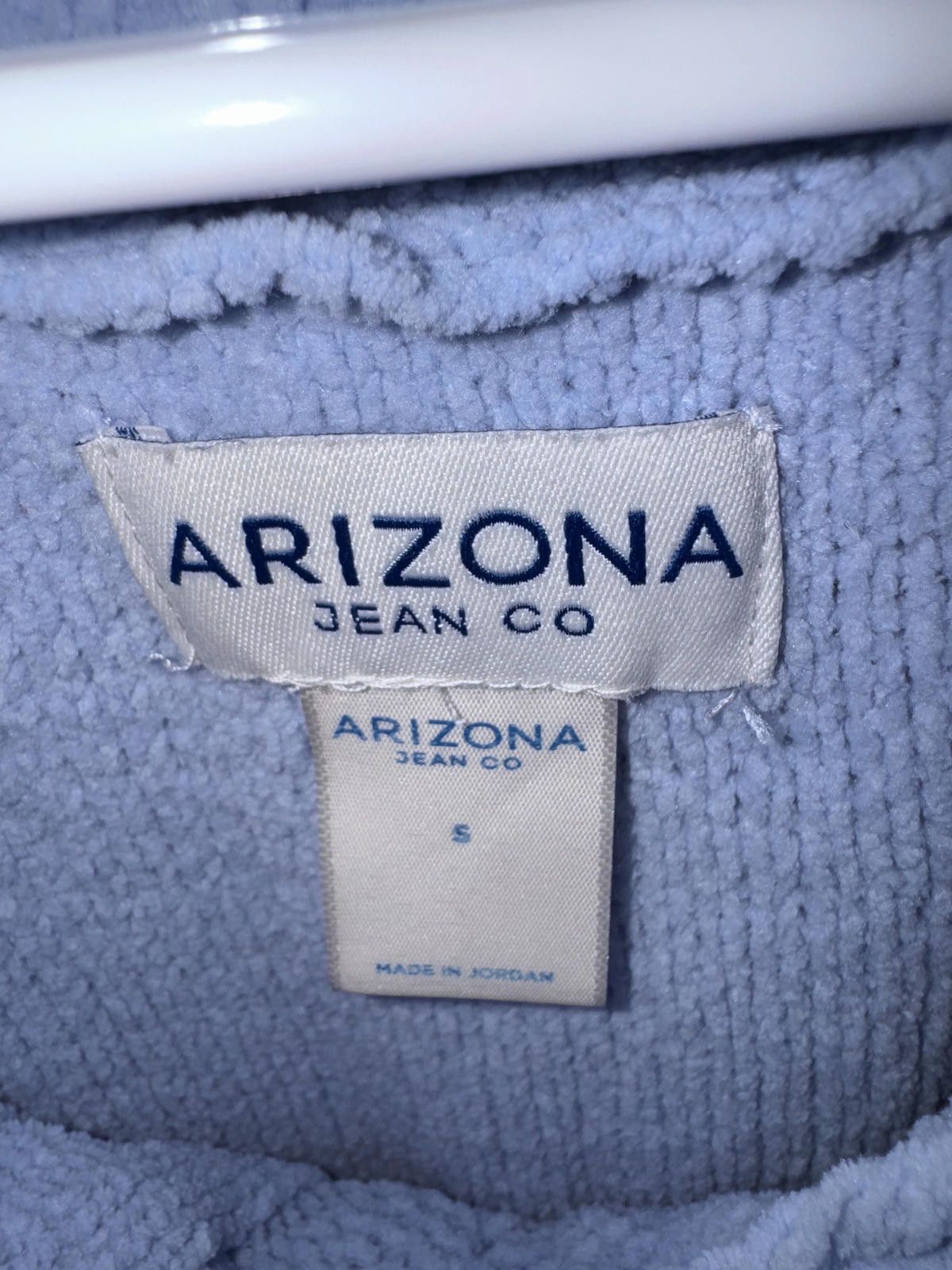 Arizona Jean Co. Arizona Jean Co Blue Cable Knit V-Neck Sweater Size Small Size US S / EU 44-46 / 1 - 2 Thumbnail