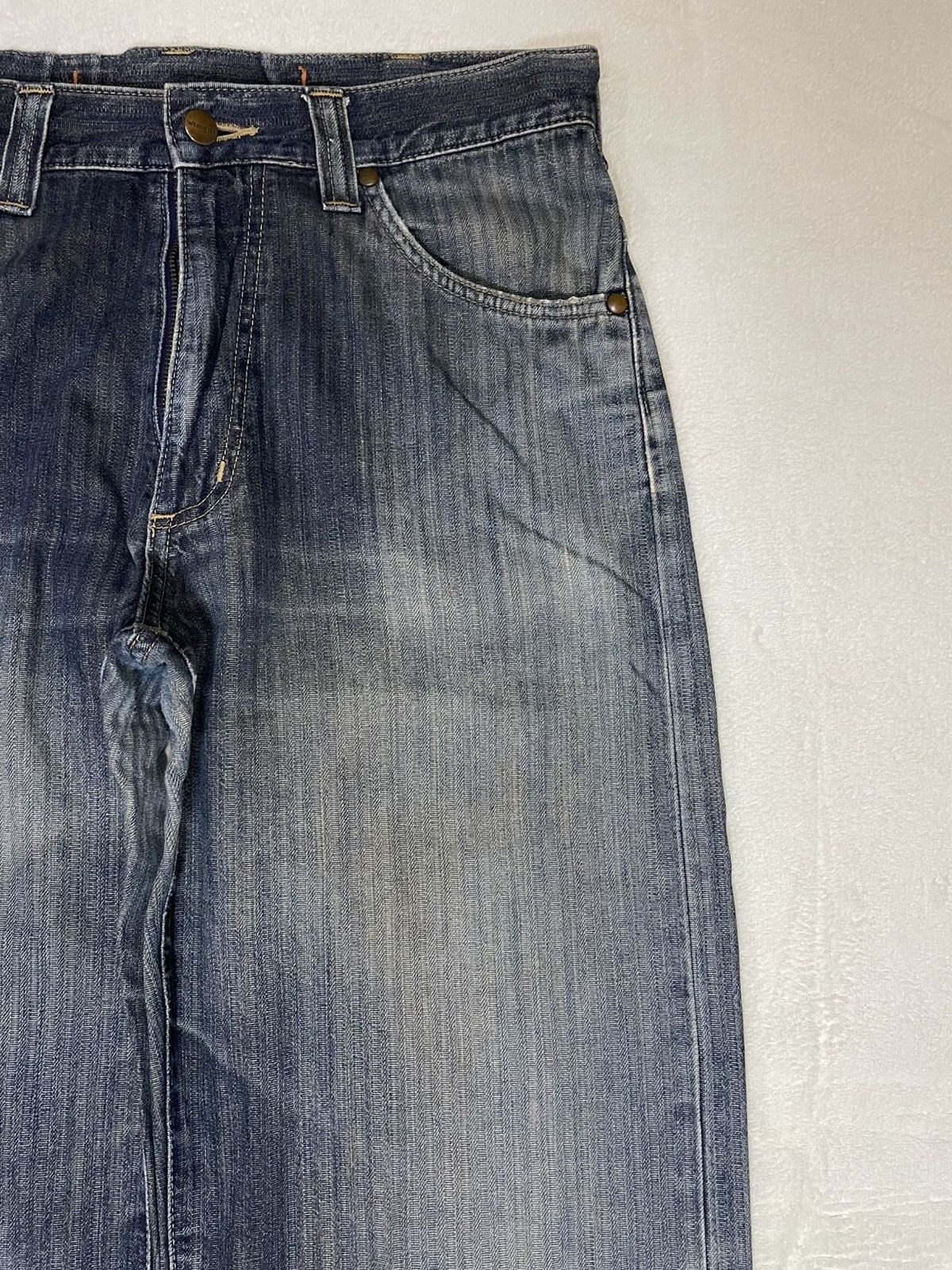 Wrangler Vintage Wrangler Buckle Baggy Faded Denim Jeans Size US 34 / EU 50 - 4 Thumbnail