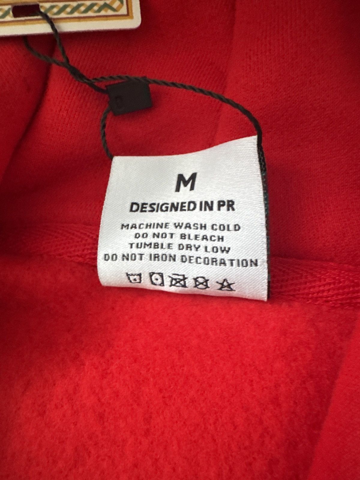 Other Bad Bunny DtMf PR Residency Exclusive Hoodie Size US M / EU 48-50 / 2 - 6 Thumbnail