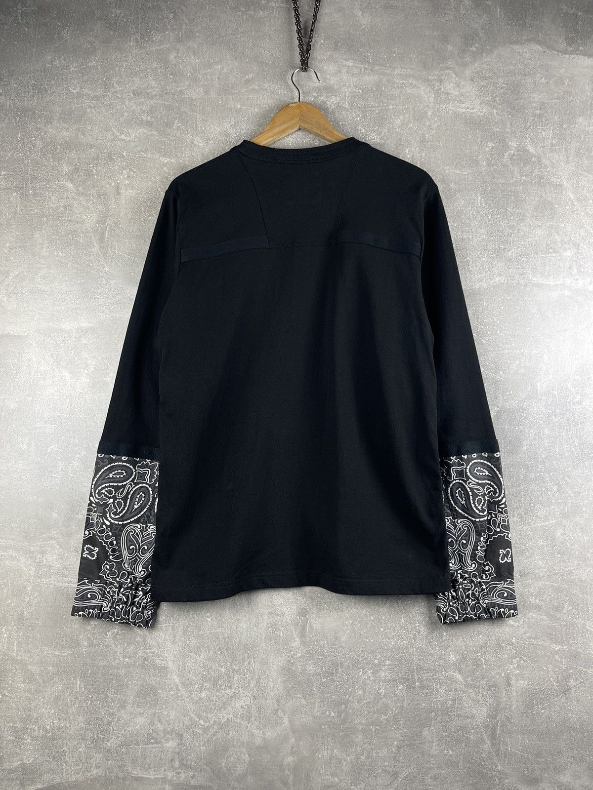 Sacai Sacai Bandana Panel Black Open Long Sleeve T-Shirt Size US S / EU 44-46 / 1 - 8 Thumbnail