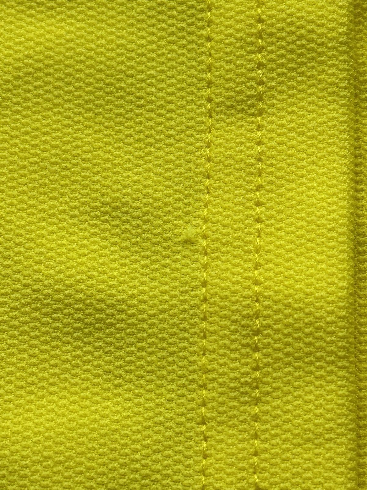 Other Watford 01/03 Home Football Jersey Size US M / EU 48-50 / 2 - 4 Thumbnail