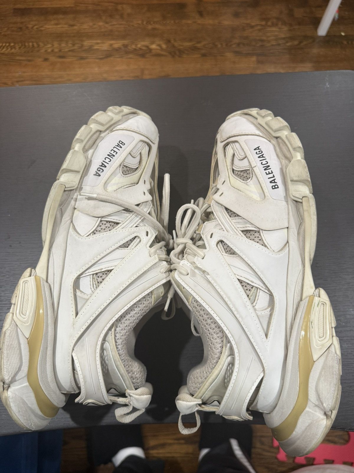Balenciaga balenciaga tracks white Size US 11 / EU 44 - 7 Thumbnail