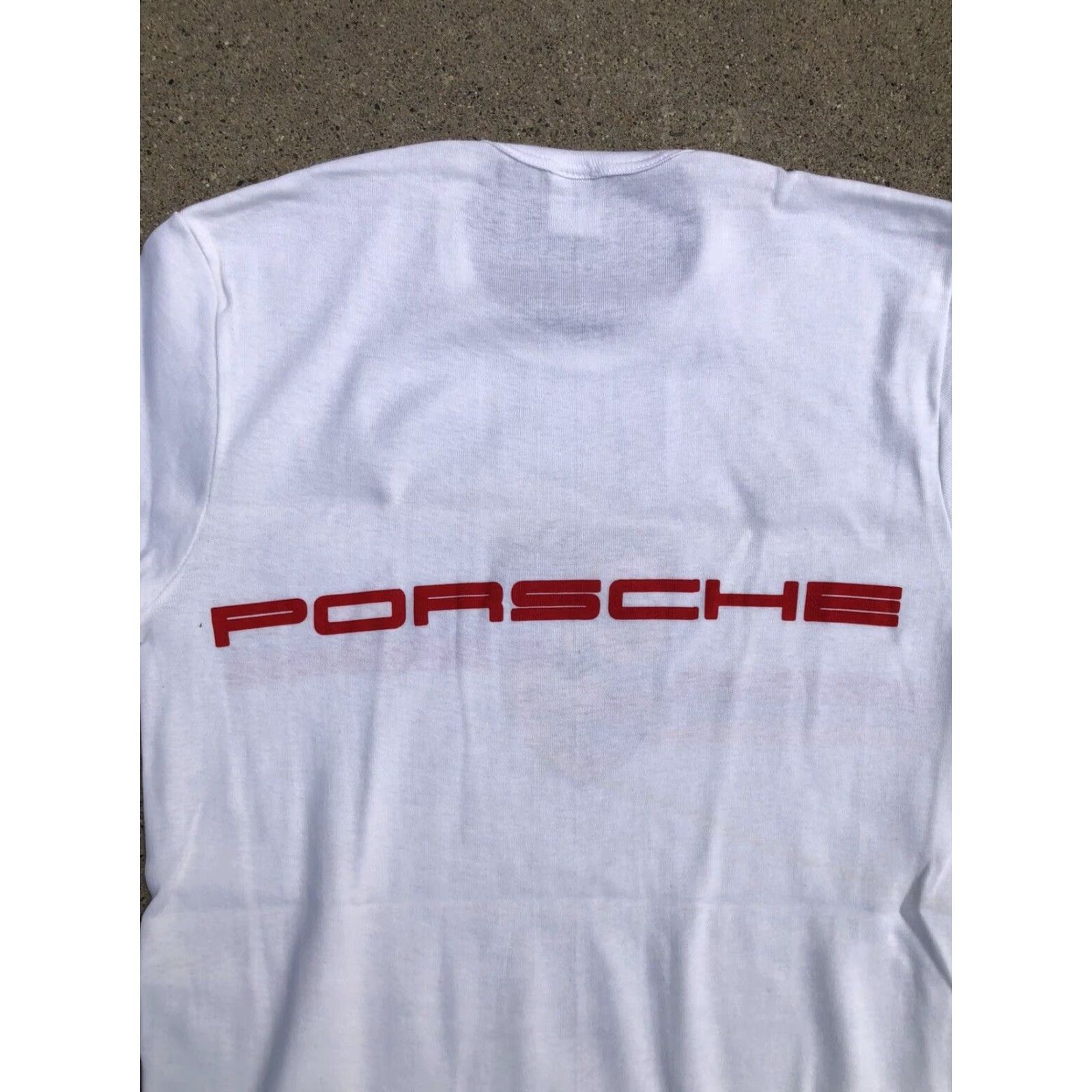 Vintage VINTAGE Porsche T Shirt S White Cotton Logo 80s Cars Sports 80s Men Size US S / EU 44-46 / 1 - 5 Thumbnail