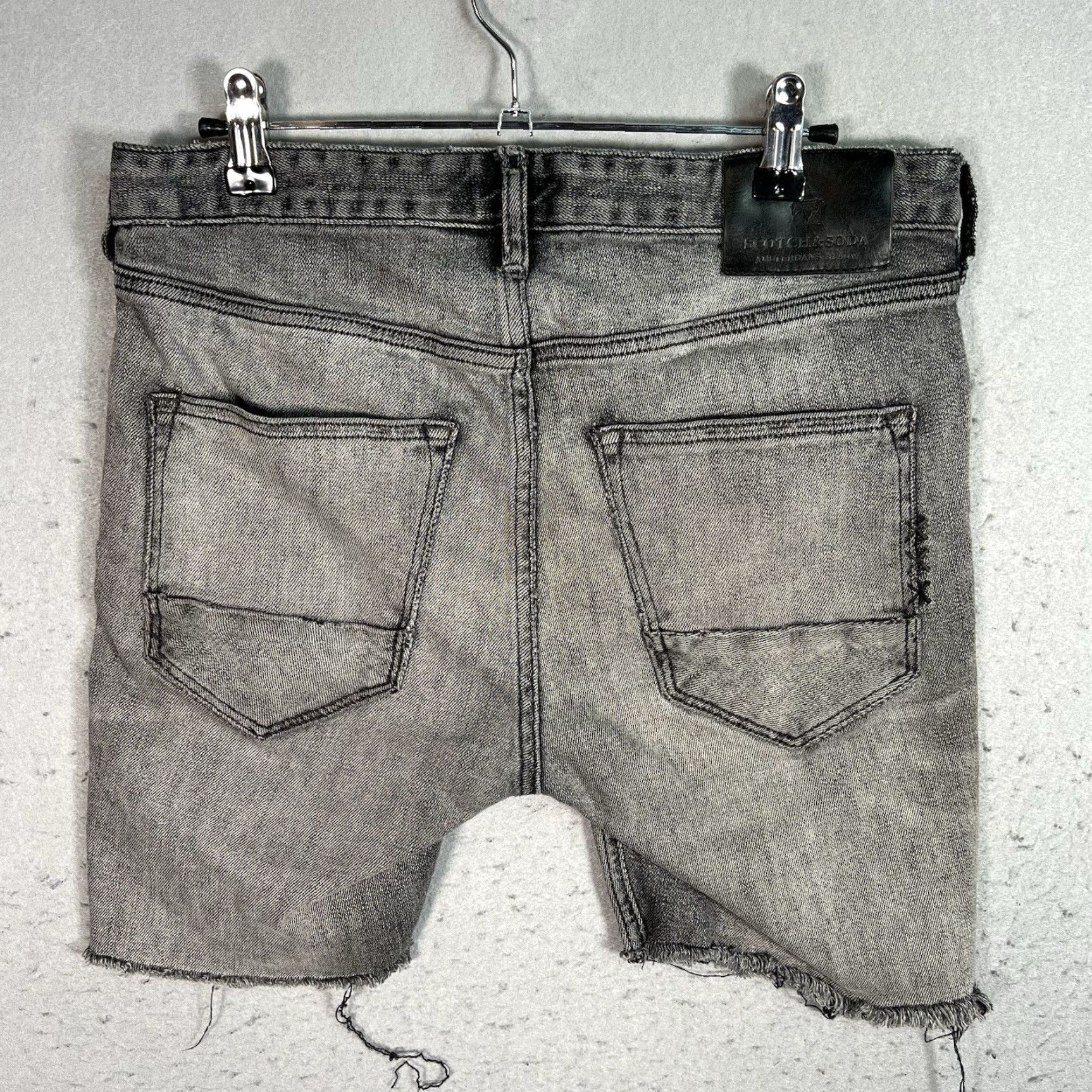 Scotch & Soda VINTAGE Scotch & Soda Bermuda Shorts Mens Adult 30 Gray 6.5 in Inseam Cotton Blend Denim Flat Front Shorts Size US 30 / EU 46 - 2 Thumbnail
