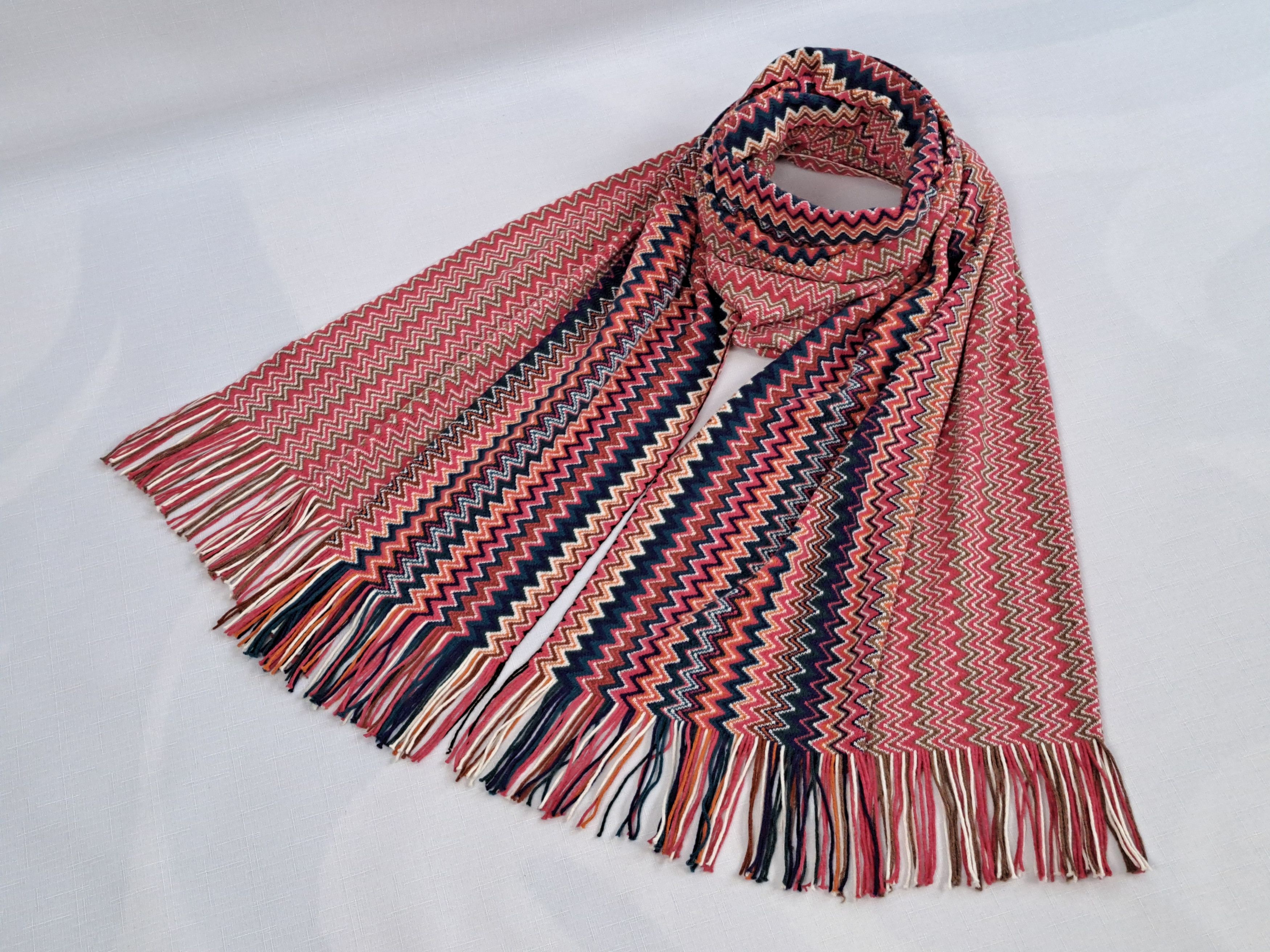 Missoni MISSONI large iconic zig zag pattern wool blend scarf. Size ONE SIZE - 2 Thumbnail
