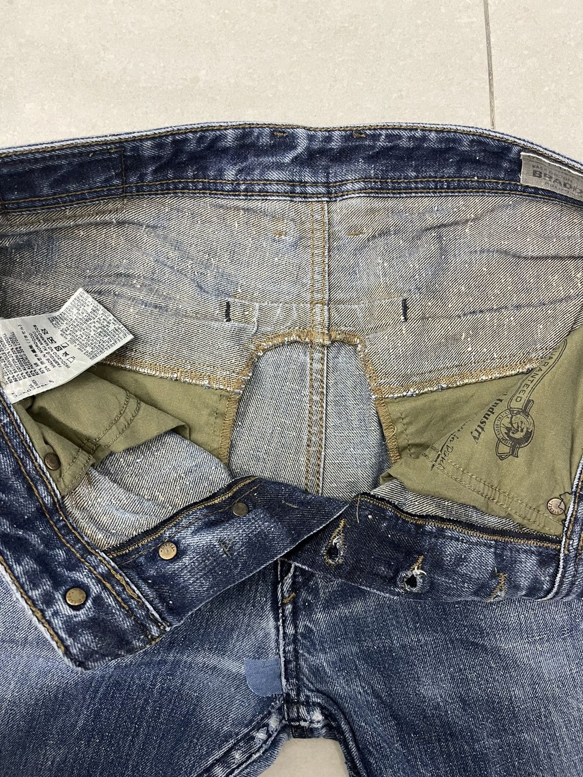 Diesel Vintage Diesel Braddom Regular Slim Denim Size US 30 / EU 46 - 4 Thumbnail