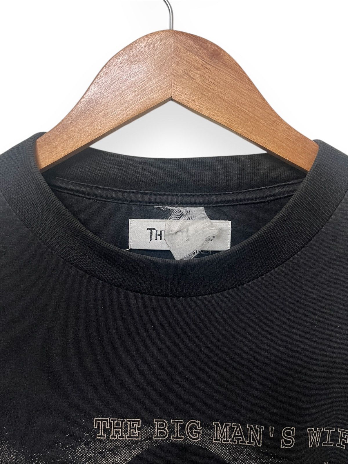 Vintage Vintage 1994 Pulp Fiction The Big Man’s Wife Shirt - XL Size US XL / EU 56 / 4 - 5 Thumbnail