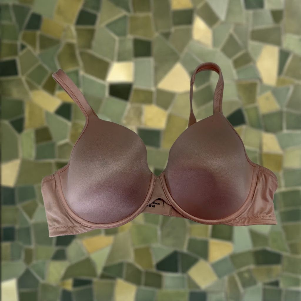 Vintage Vanity Fair Bra 40C Pink Padded Underwire Womens Shirt? Size ONE SIZE - 1 Thumbnail
