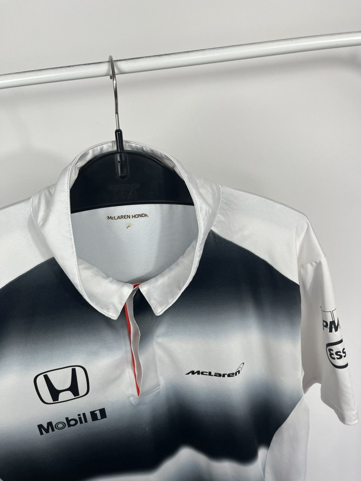 Honda McLaren Honda F1 Team Polo Shirt Racing SAP Mobil1 Size L Size US L / EU 52-54 / 3 - 7 Thumbnail