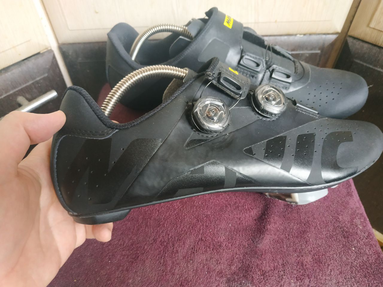 Other Mavic Cosmic Elite SL BOA Carbon Road Cycling Shoes 44.5 Size US 11 / EU 44 - 2 Thumbnail