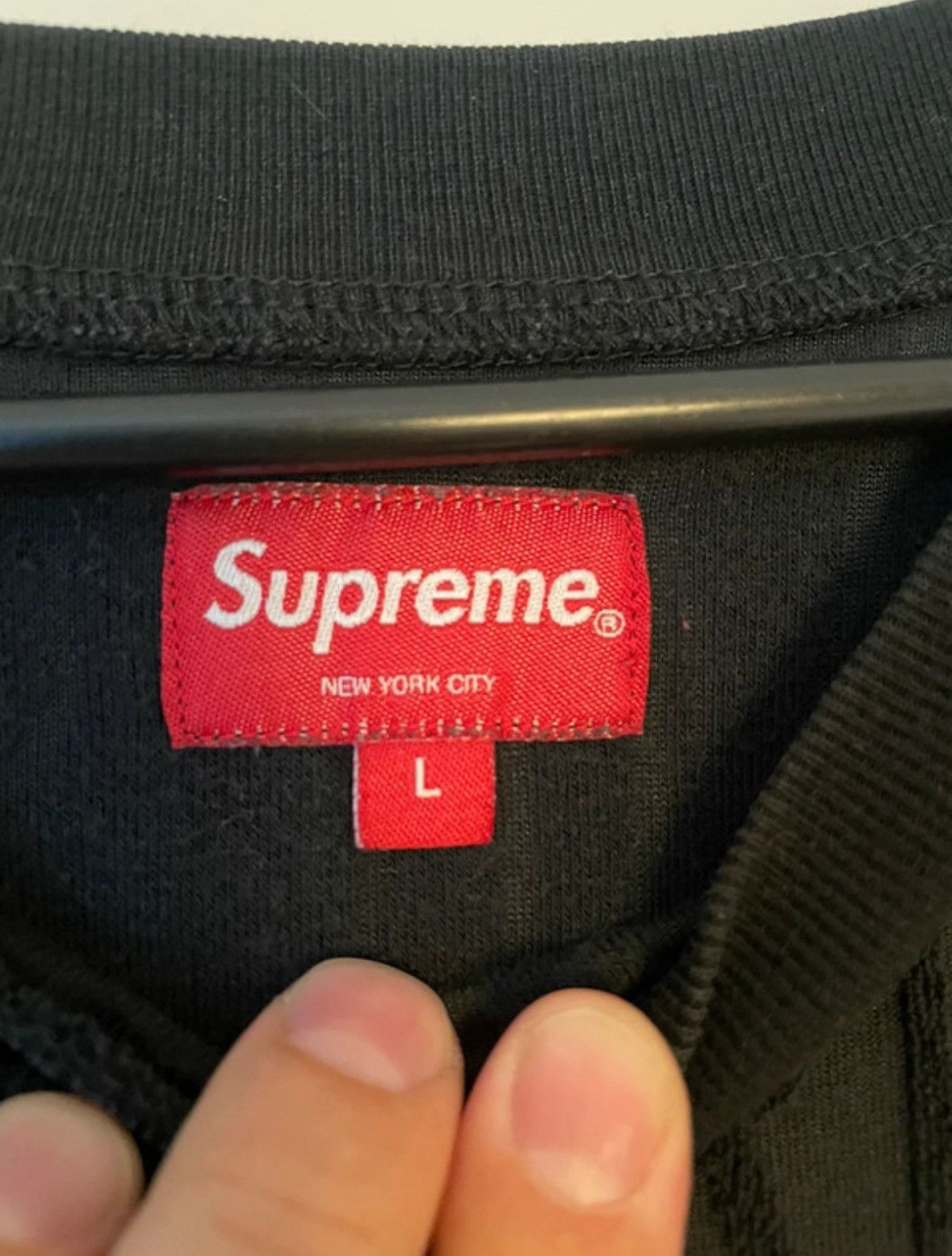 Supreme SS17 Supreme Logo Stripe Terry Crewneck Size US L / EU 52-54 / 3 - 3 Thumbnail