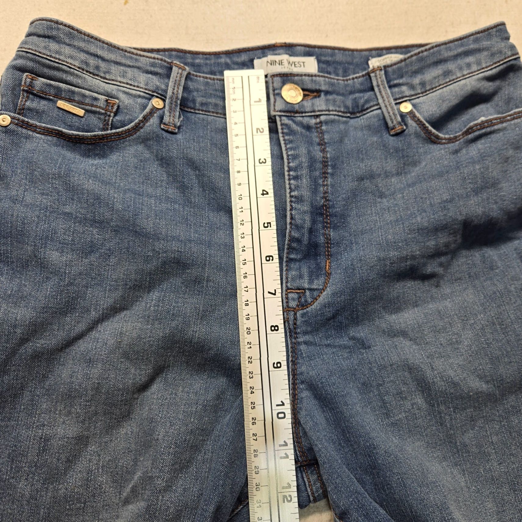 Nine West Nine West Jeans Womens 10 High Rise Skinny Medium Wash Blue Denim Pants Boys? No, Women. Size 32" / US 10 / IT 46 - 5 Thumbnail