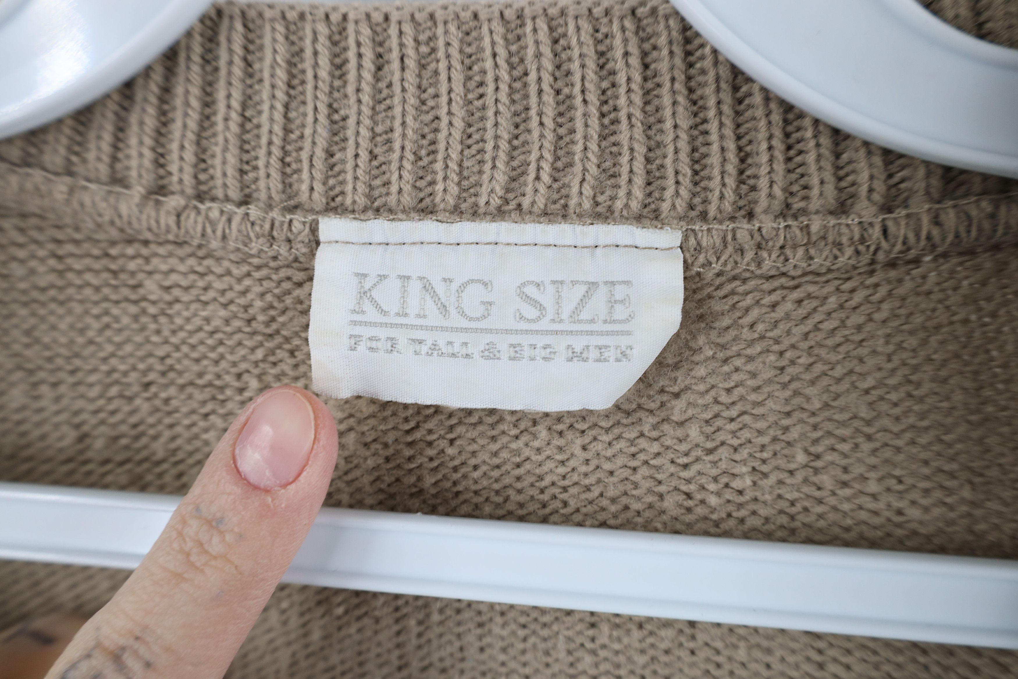 Vintage Vintage 90s Streetwear Blank Knit V-Neck Sweater Beige Size US XXL / EU 58 / 5 - 5 Thumbnail