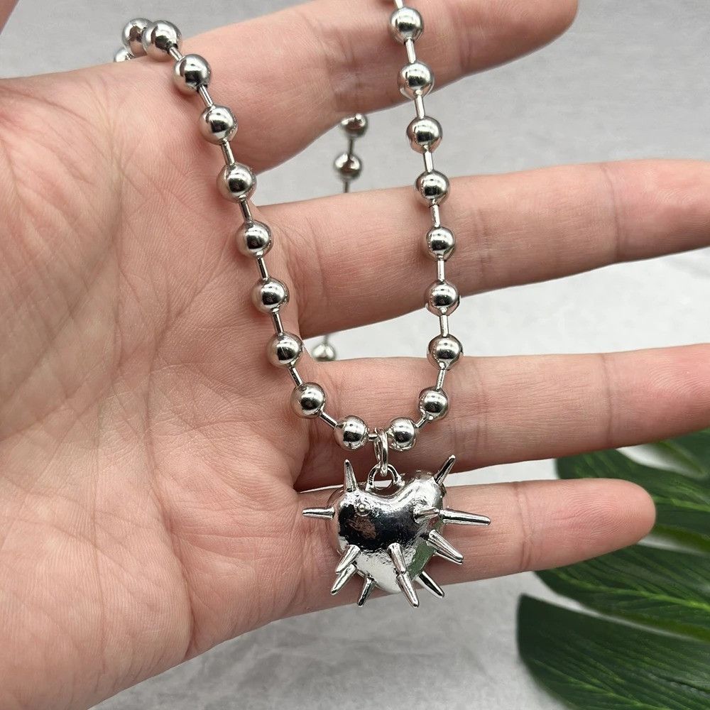 Vintage Love Hurts Spiked Heart Pendant Necklace Size ONE SIZE - 1 Thumbnail