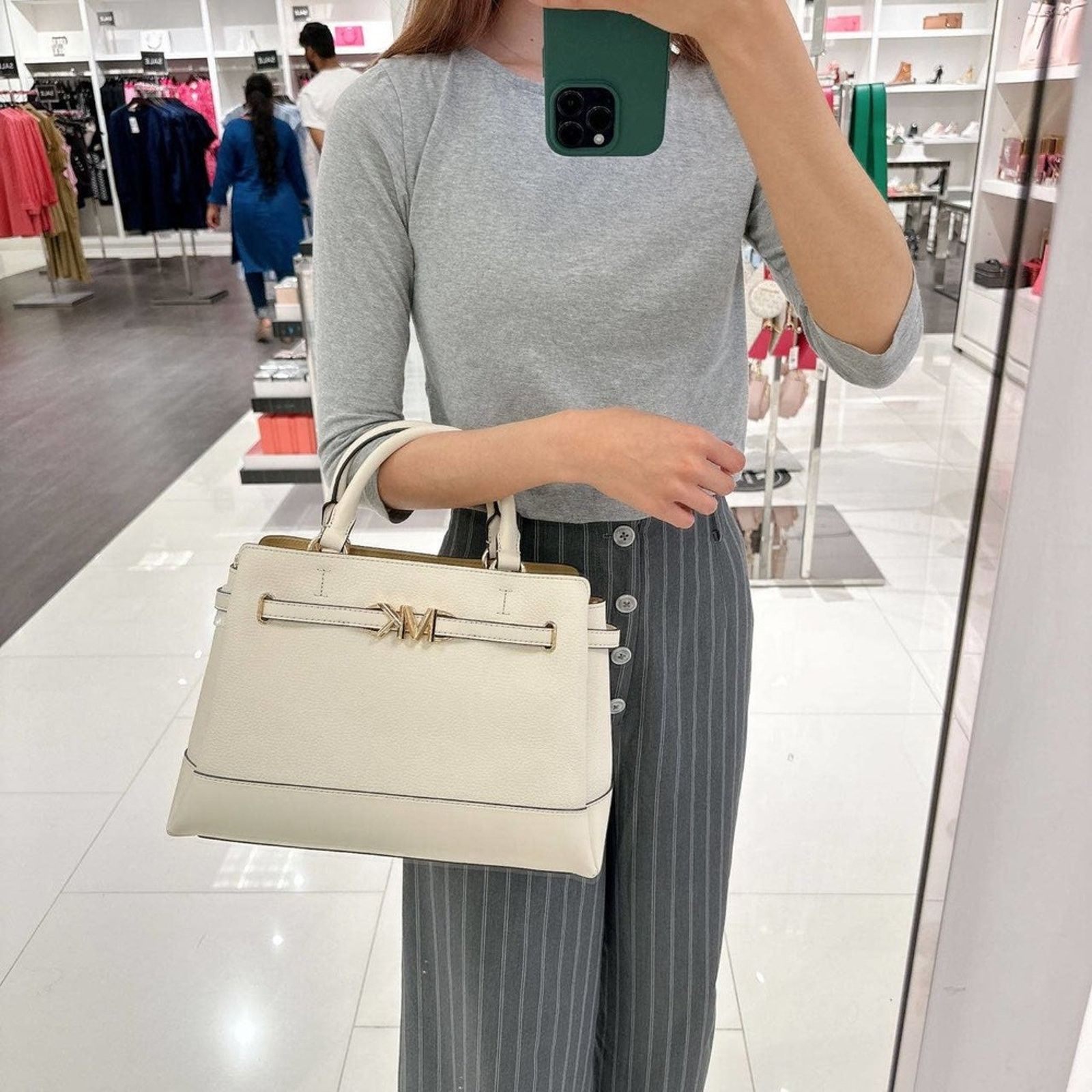Michael Kors Michael Kors 35S3G6RS3T Reed Large Crossbody IN LT CREAM Size ONE SIZE - 1 Thumbnail