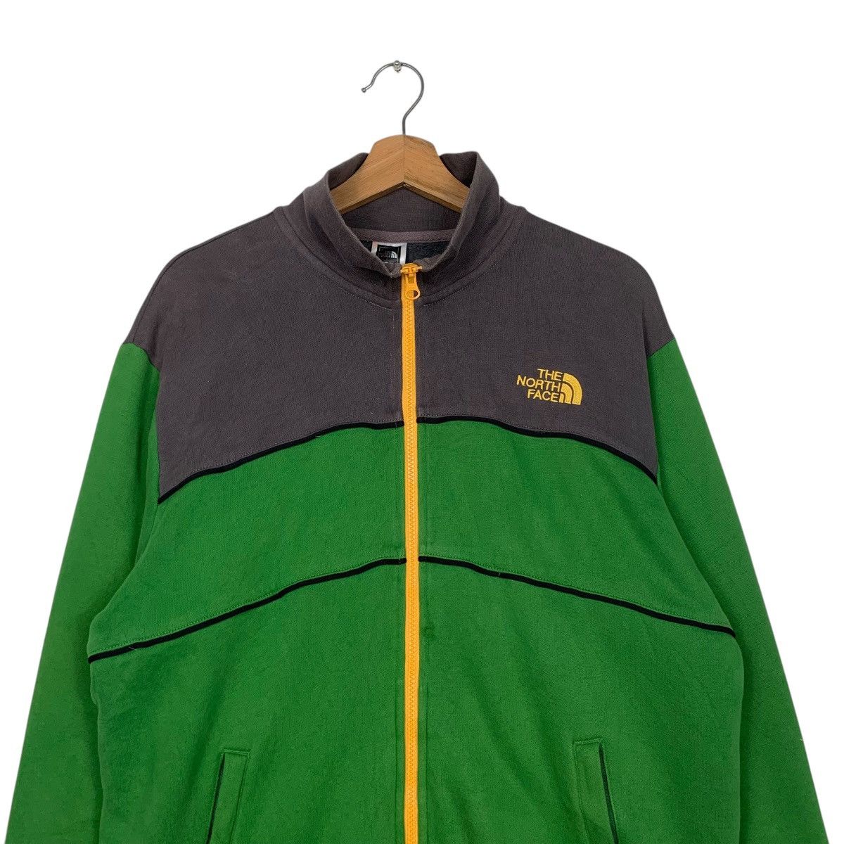 The North Face The North Face Sweater Zipper Jacket Size US M / EU 48-50 / 2 - 2 Thumbnail