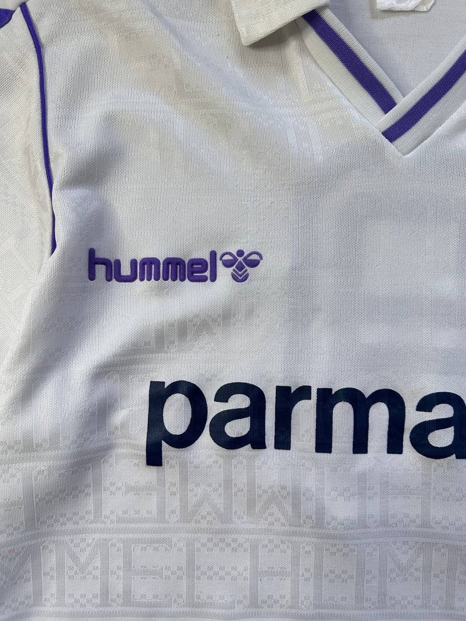 Hummel Real Madrid Hummel Parmalat #9 Santillana Jersey 1989-90 XL Size US XL / EU 56 / 4 - 8 Thumbnail
