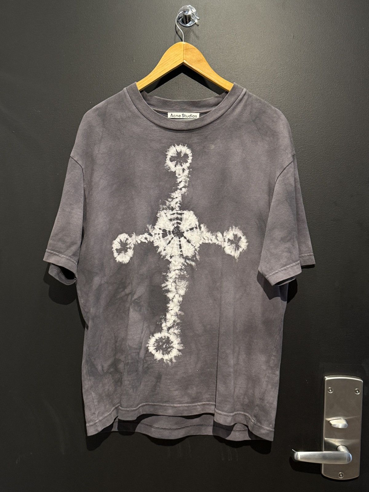 Acne Studios Acne Studios Boxy Fit Tie Dye T-Shirt Size US S / EU 44-46 / 1 - 2 Thumbnail