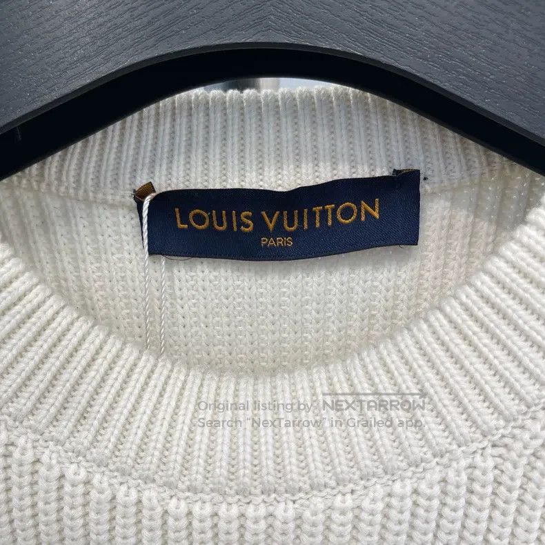 Louis Vuitton Louis Vuitton Back jacquard logo knit sweater Size US M / EU 48-50 / 2 - 4 Thumbnail