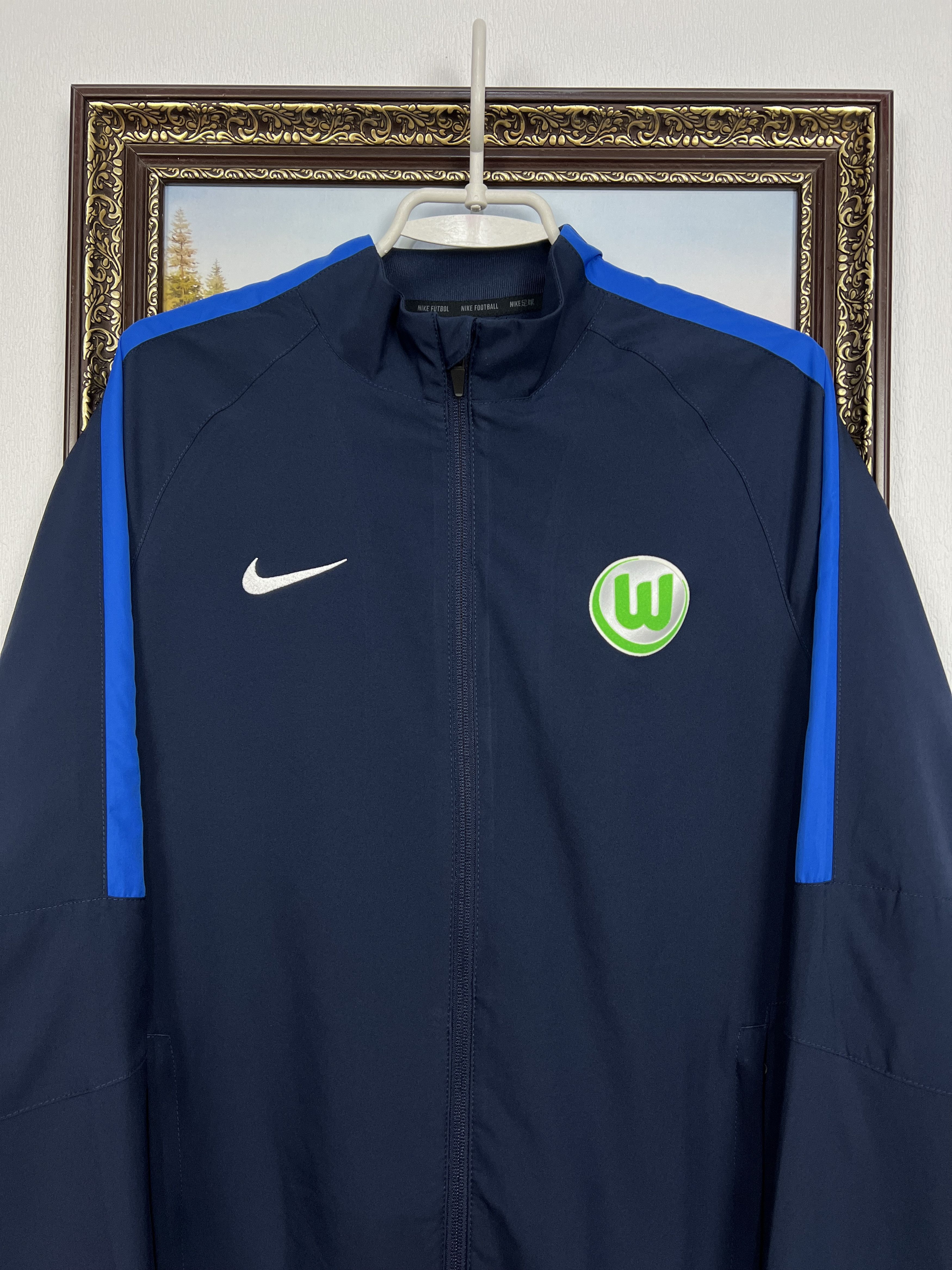 Nike Vintage Nike Wolfsburg Football Jacket Soccer Blue Track Size US M / EU 48-50 / 2 - 2 Thumbnail