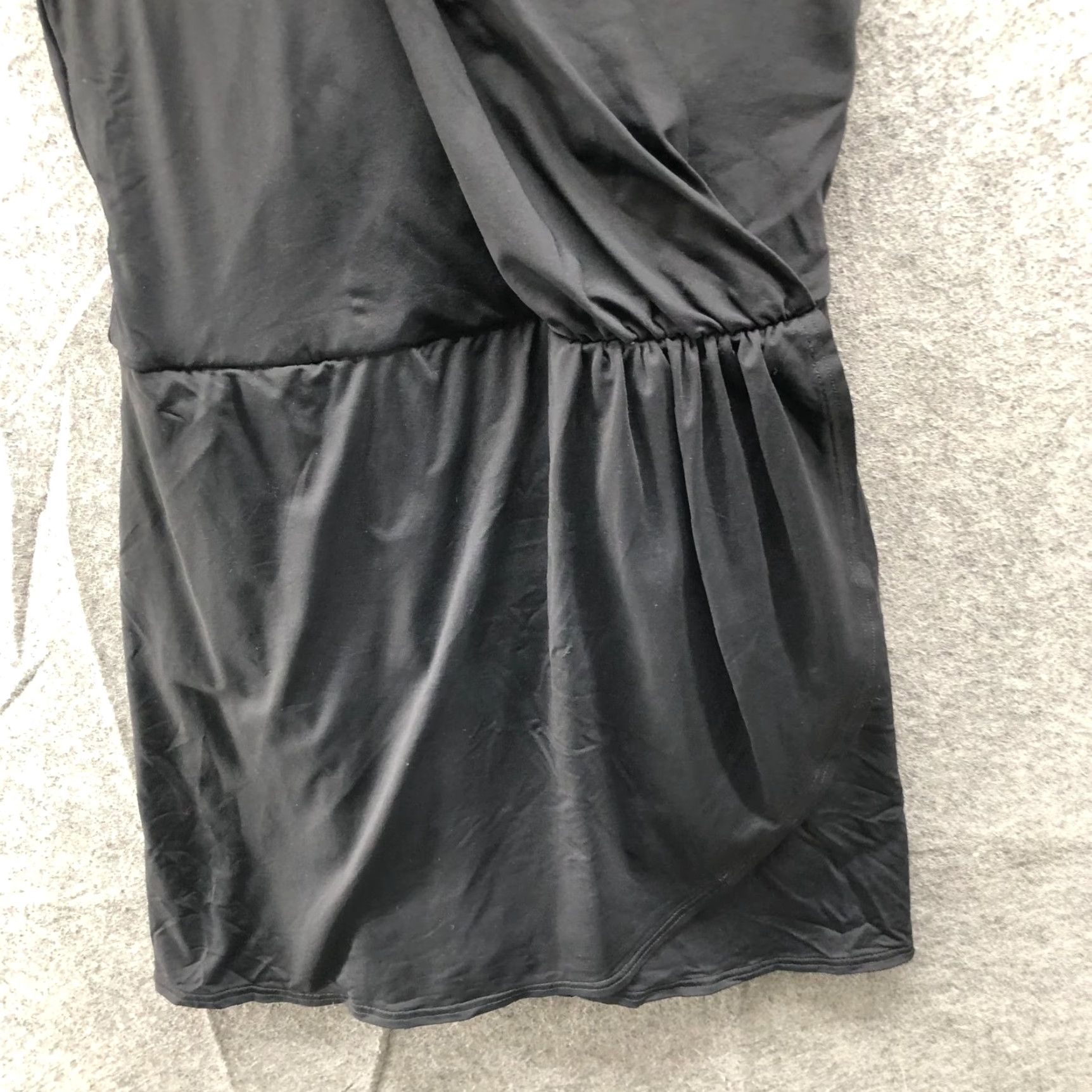 Lands' End Lands' End Swim Dress Womens S (6-8) Black Padded Surplice One Piece Cami Swim Top Style Tank Swimming Dress Shirt? Size S / US 4 / IT 40 - 4 Thumbnail