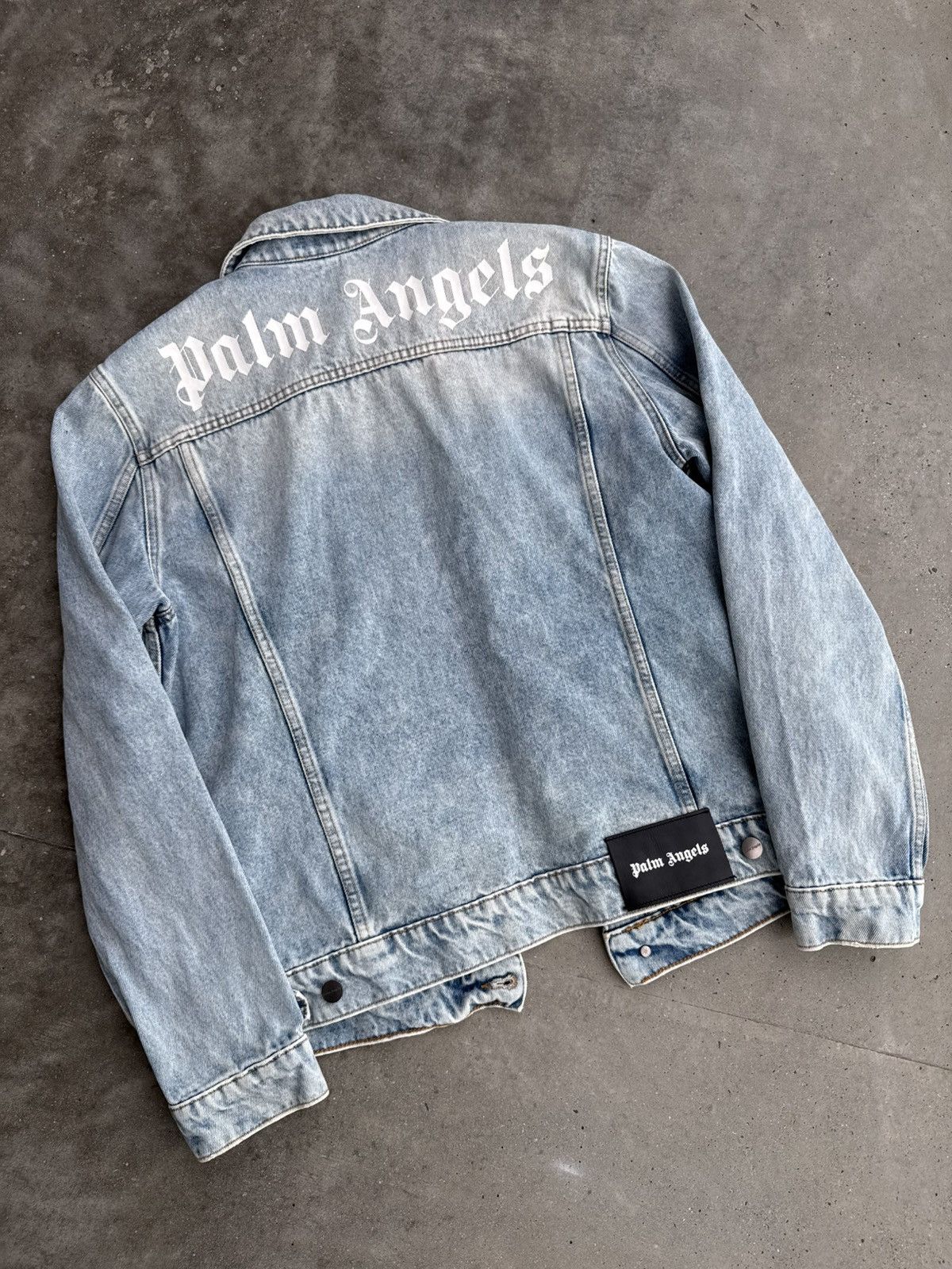 Palm Angels Palm Angels Denim Jeans Jacket Streetwear Hype Sneakers rare Size US L / EU 52-54 / 3 - 1 Thumbnail