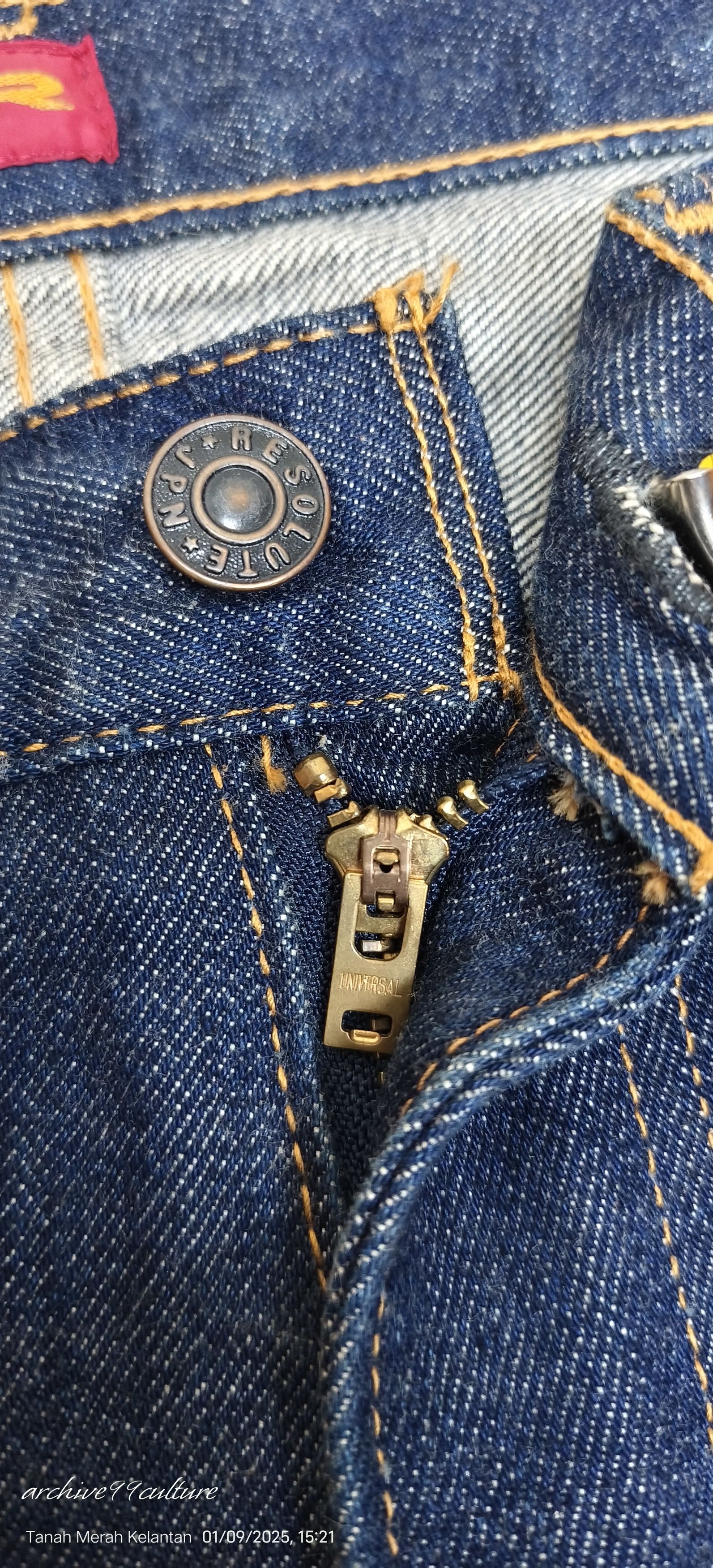 RESOLUTE RESOLUTE JAPAN JEANS SEVEDGE button No 10 Size US 30 / EU 46 - 11 Thumbnail