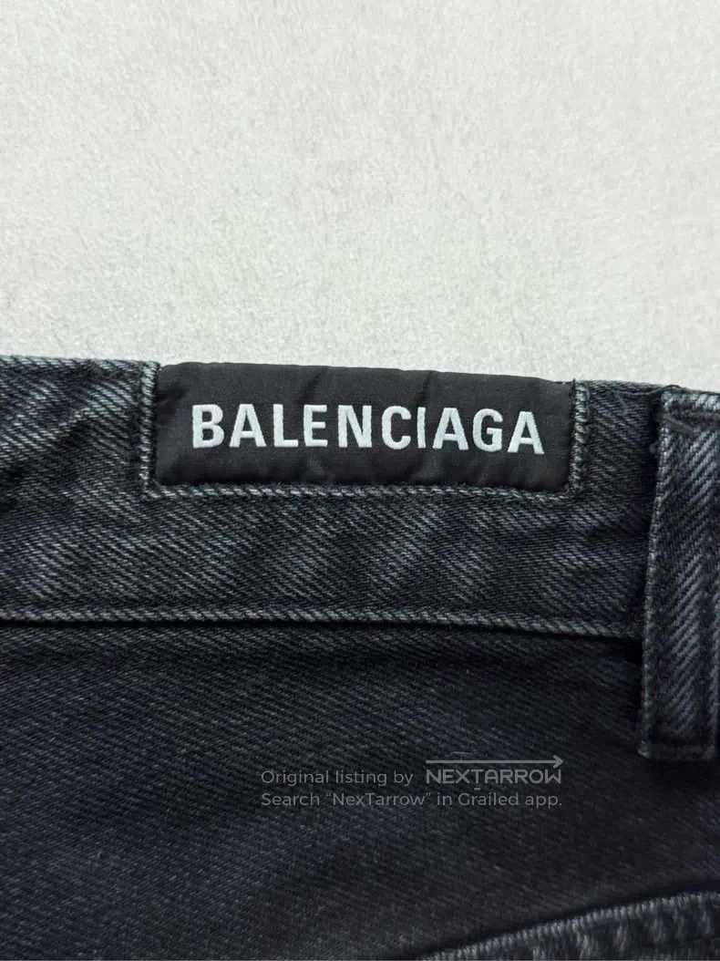 Balenciaga Balenciaga size S Destroyed Ripped Denim Pants Size US 27 - 4 Thumbnail