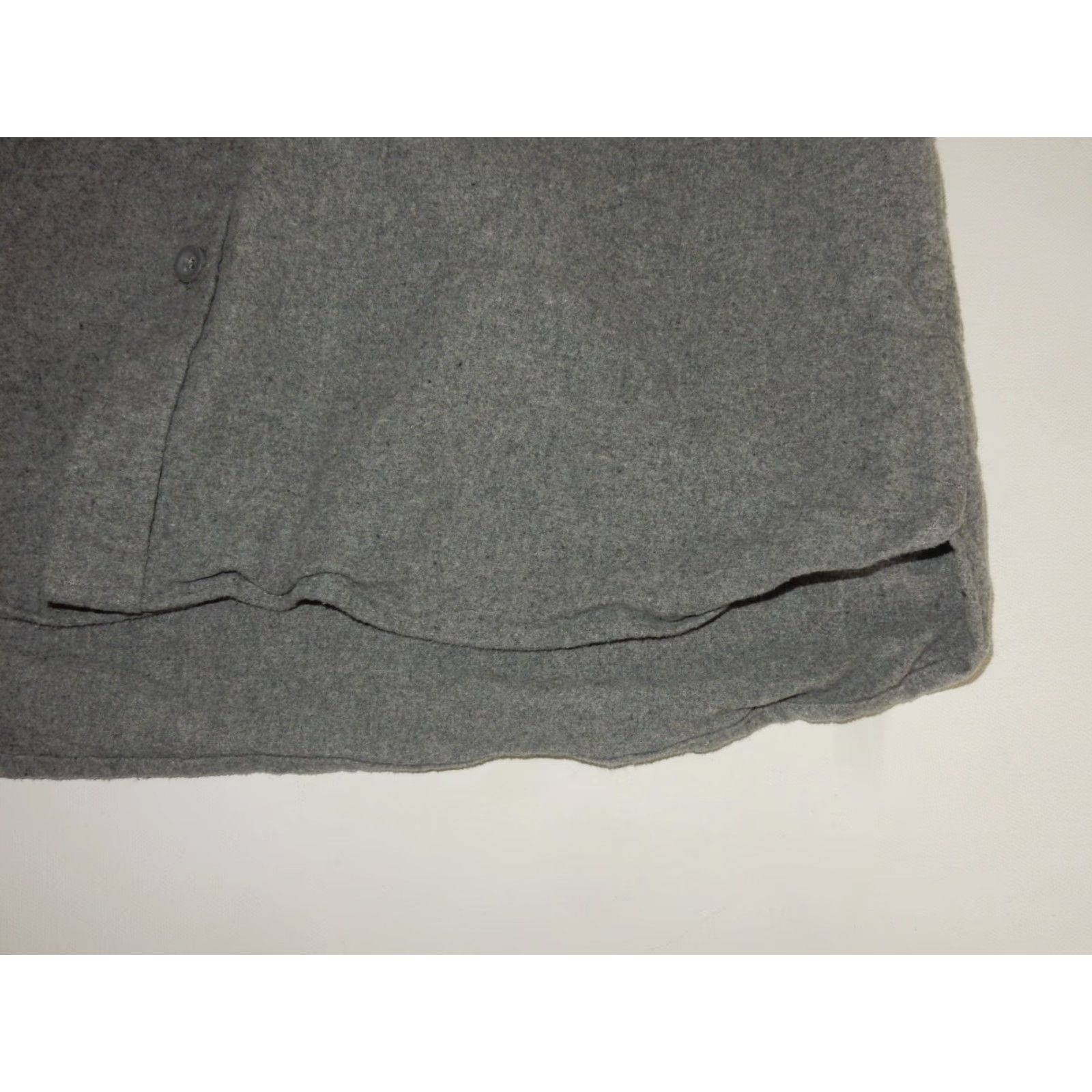 J.Crew Vintage Eddie Bauer Men's Chamois Button-Front Shirt Size Large Long Sleeve Gray Size US L / EU 52-54 / 3 - 2 Thumbnail