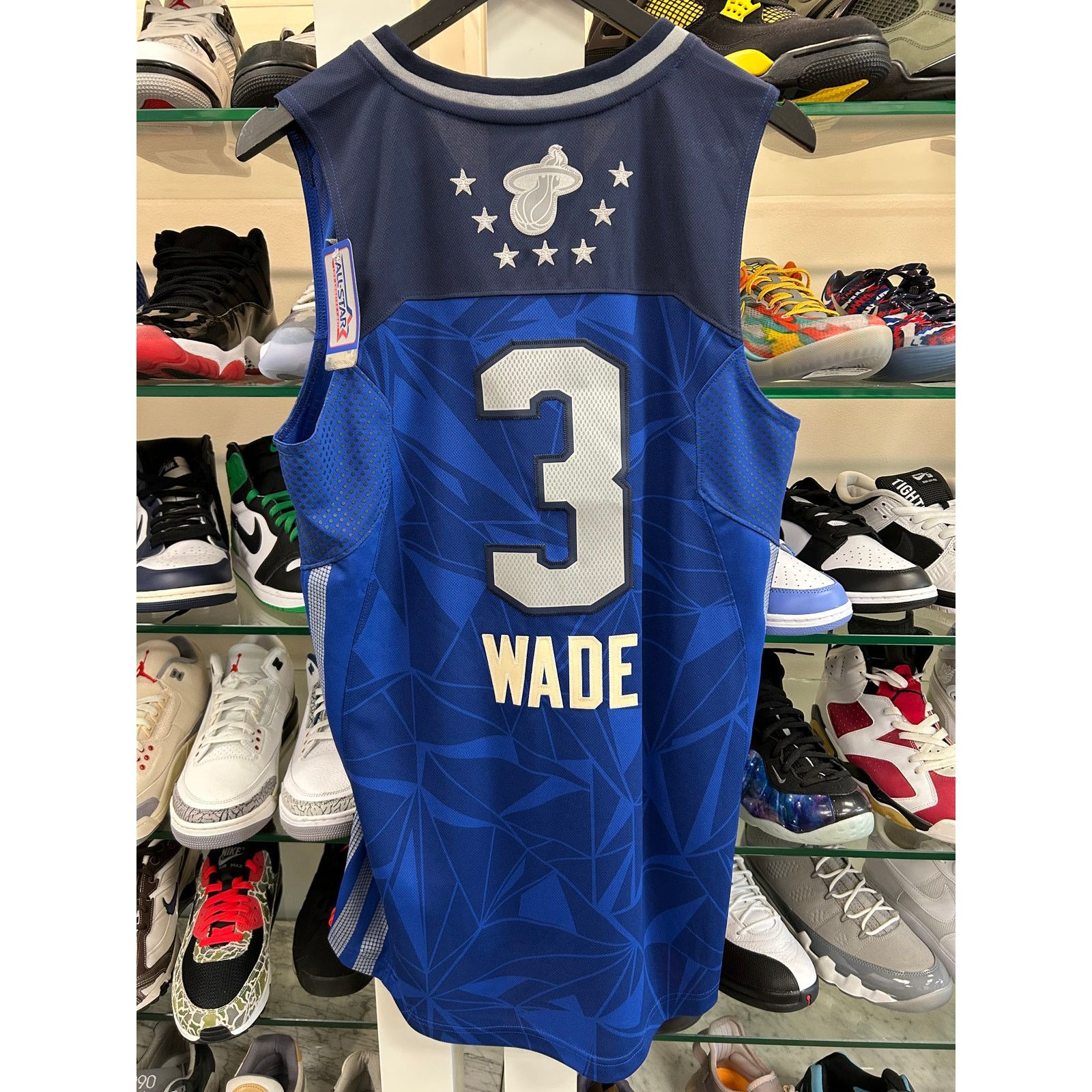 Adidas Adidas 2011 NBA All-Star Game jersey 3 Wade S B15 Size US S / EU 44-46 / 1 - 2 Thumbnail