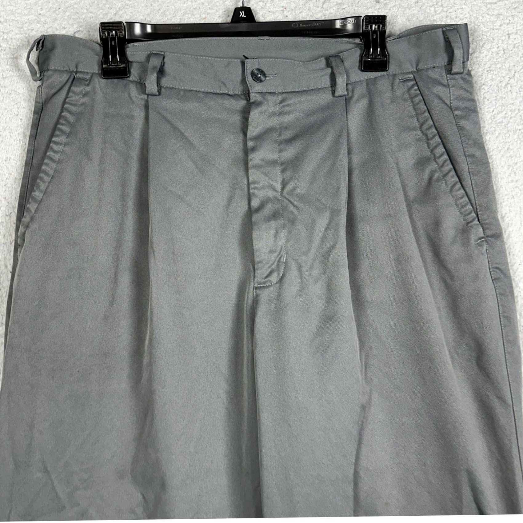 Nike Nike Golf Pants Mens 36X34 Gray Chino Pleated Straight Cuffed Zipper Button Swoosh Pockets Size US 36 / EU 52 - 2 Thumbnail