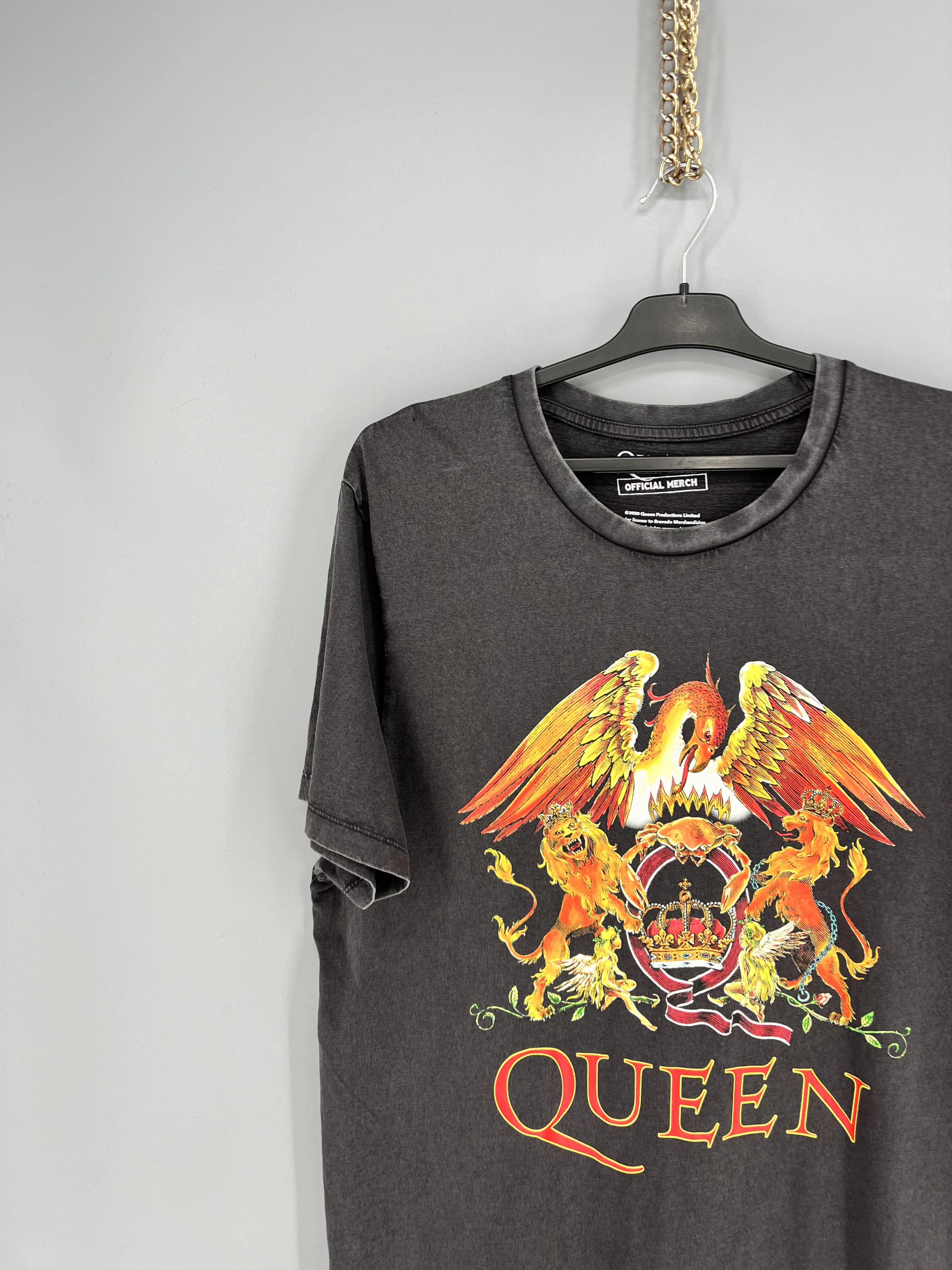 Band Tees Mens Vintage QUEEN T Shirt Rock Band Tee Size US L / EU 52-54 / 3 - 4 Thumbnail